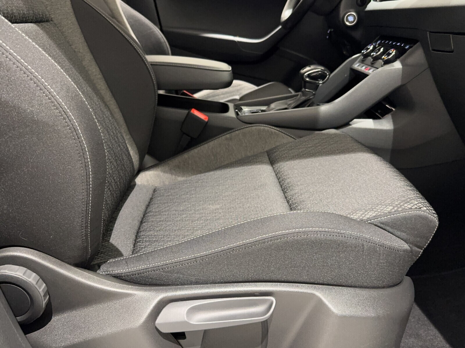 Škoda Karoq - zdjęcie 18