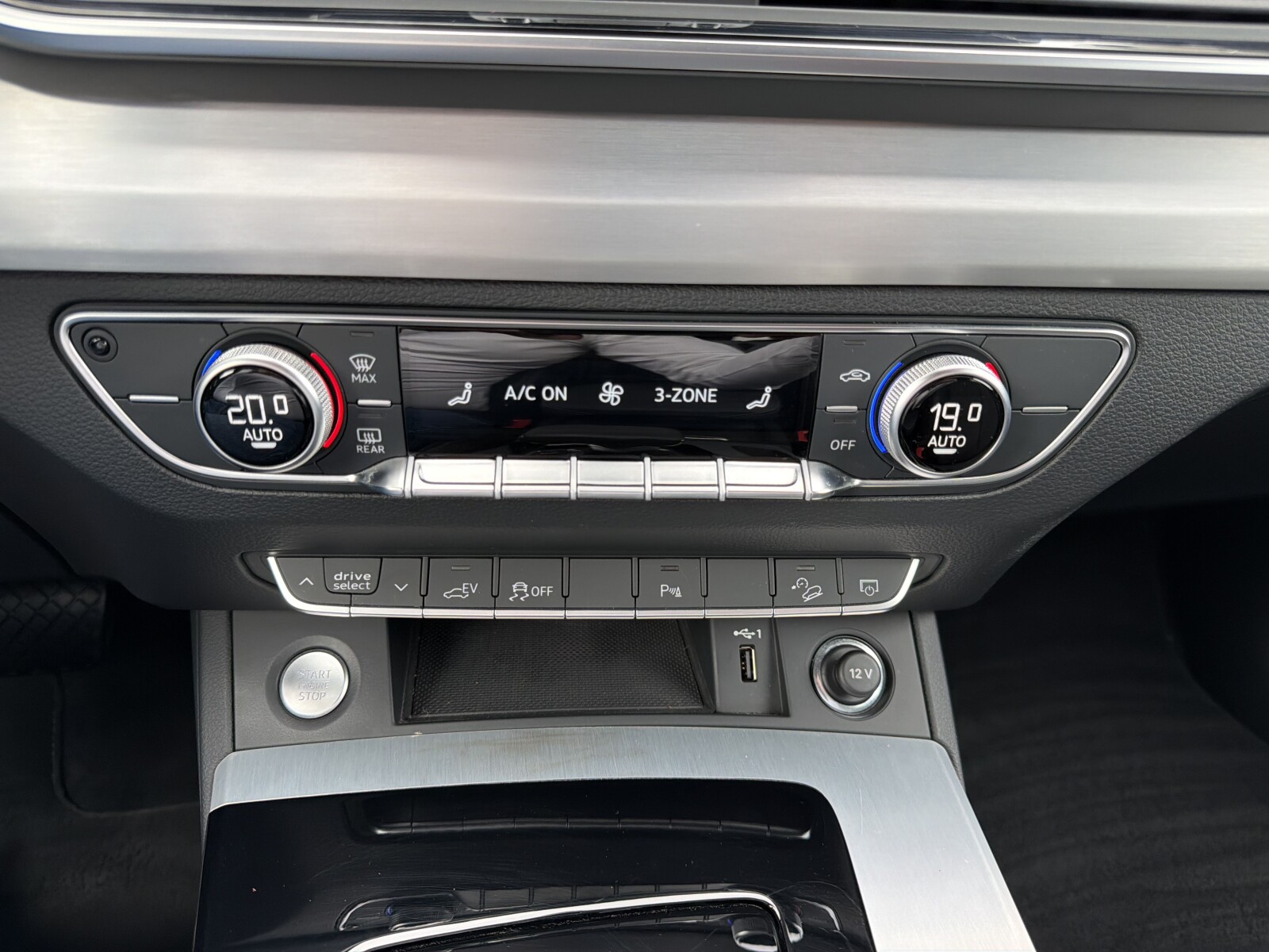 Audi Q5 - zdjęcie 23