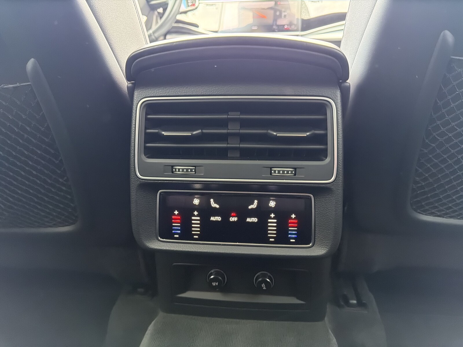 Audi Q7 - zdjęcie 22