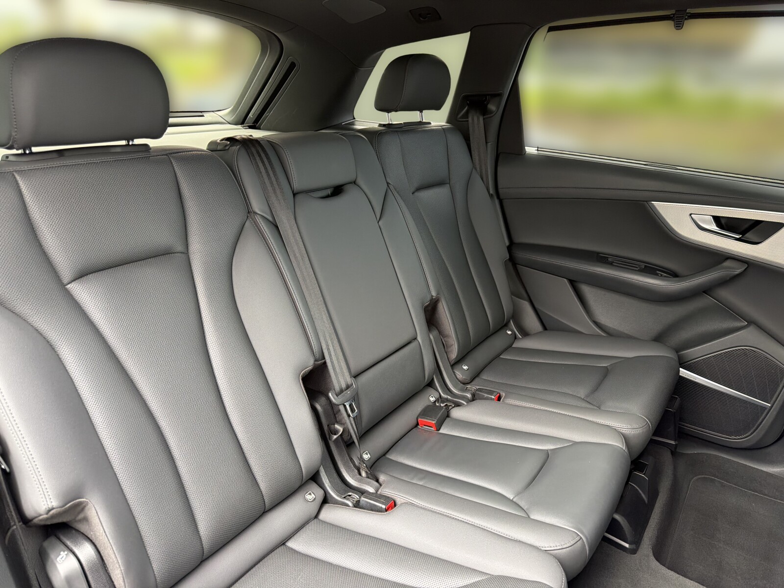Audi Q7 - zdjęcie 14
