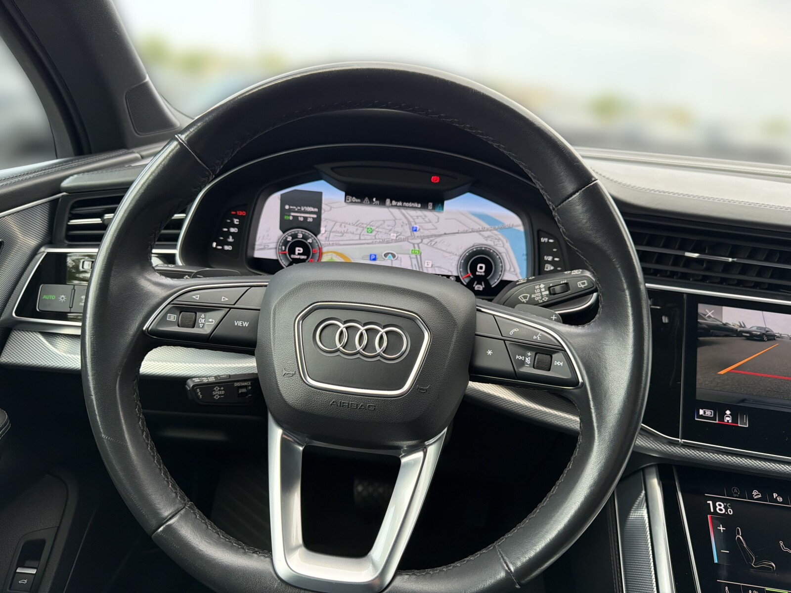 Audi Q7 - zdjęcie 19