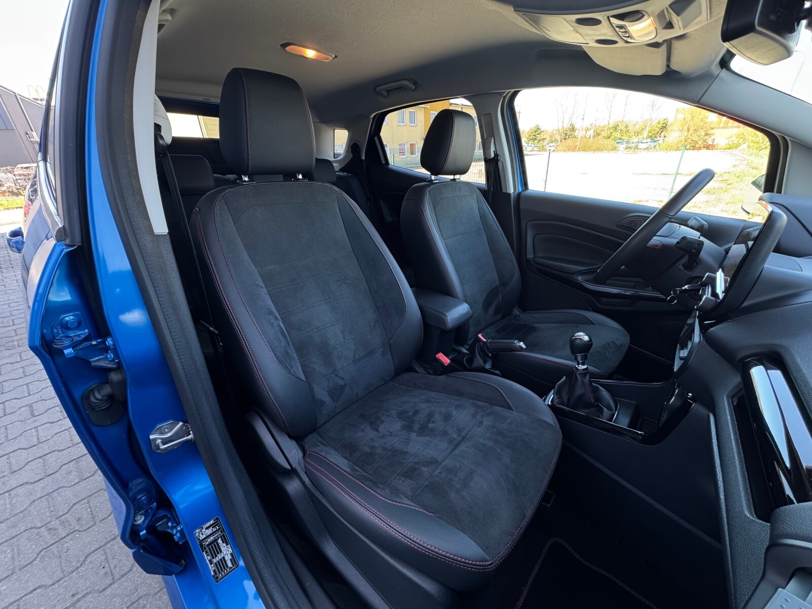 Ford EcoSport - zdjęcie 16