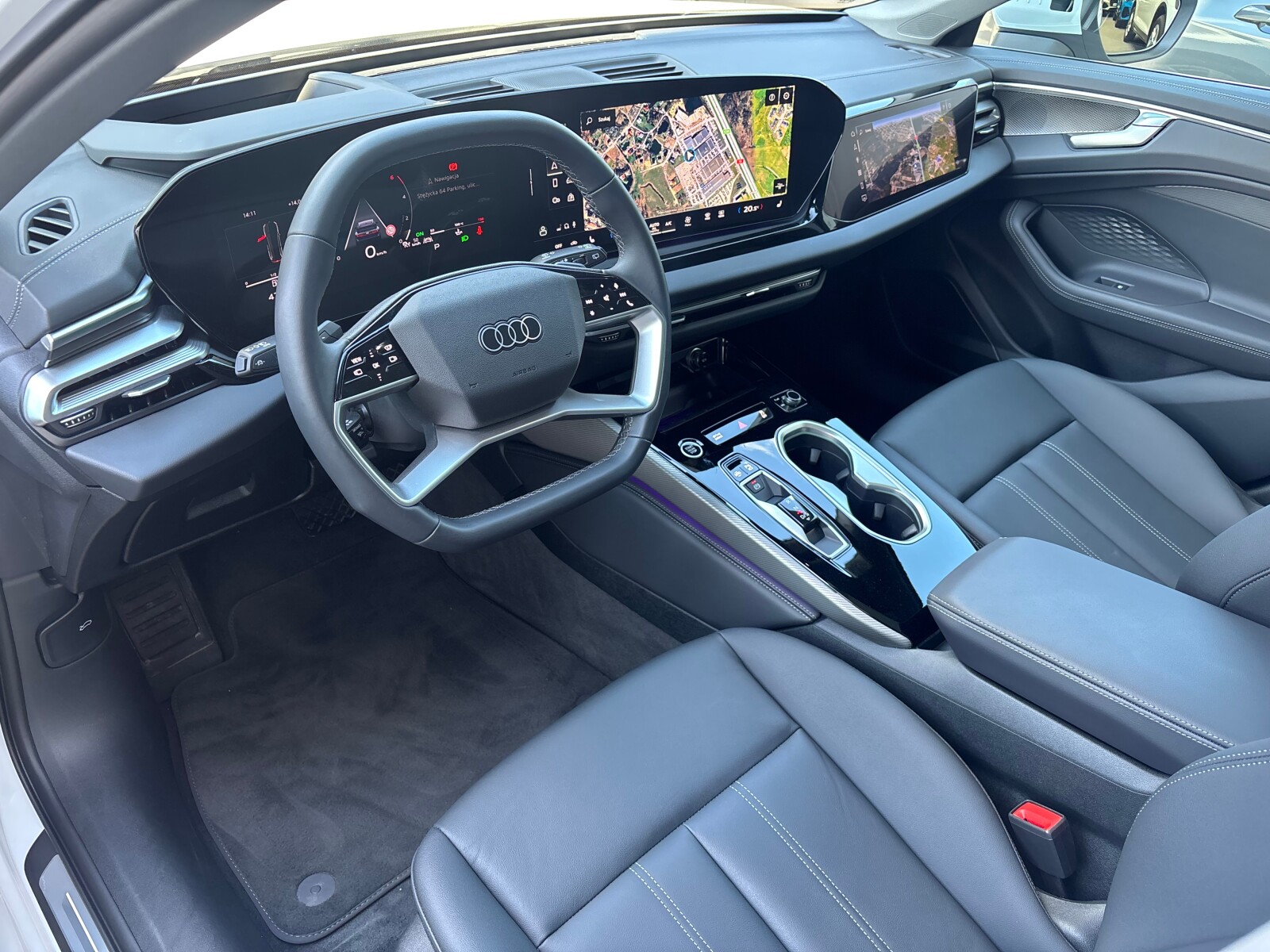 Audi A6 Avant - zdjęcie 16