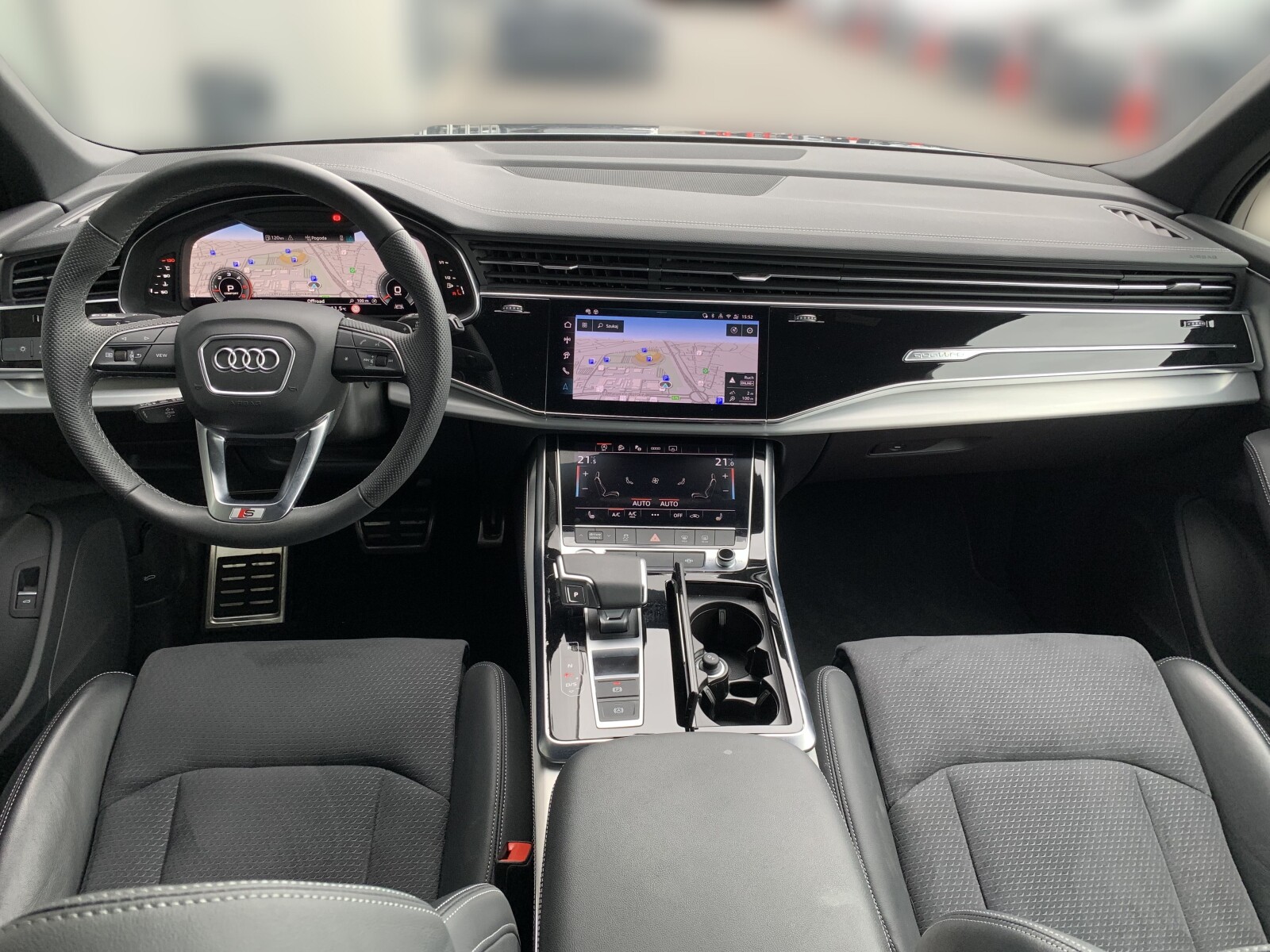 Audi Q7 - zdjęcie 17