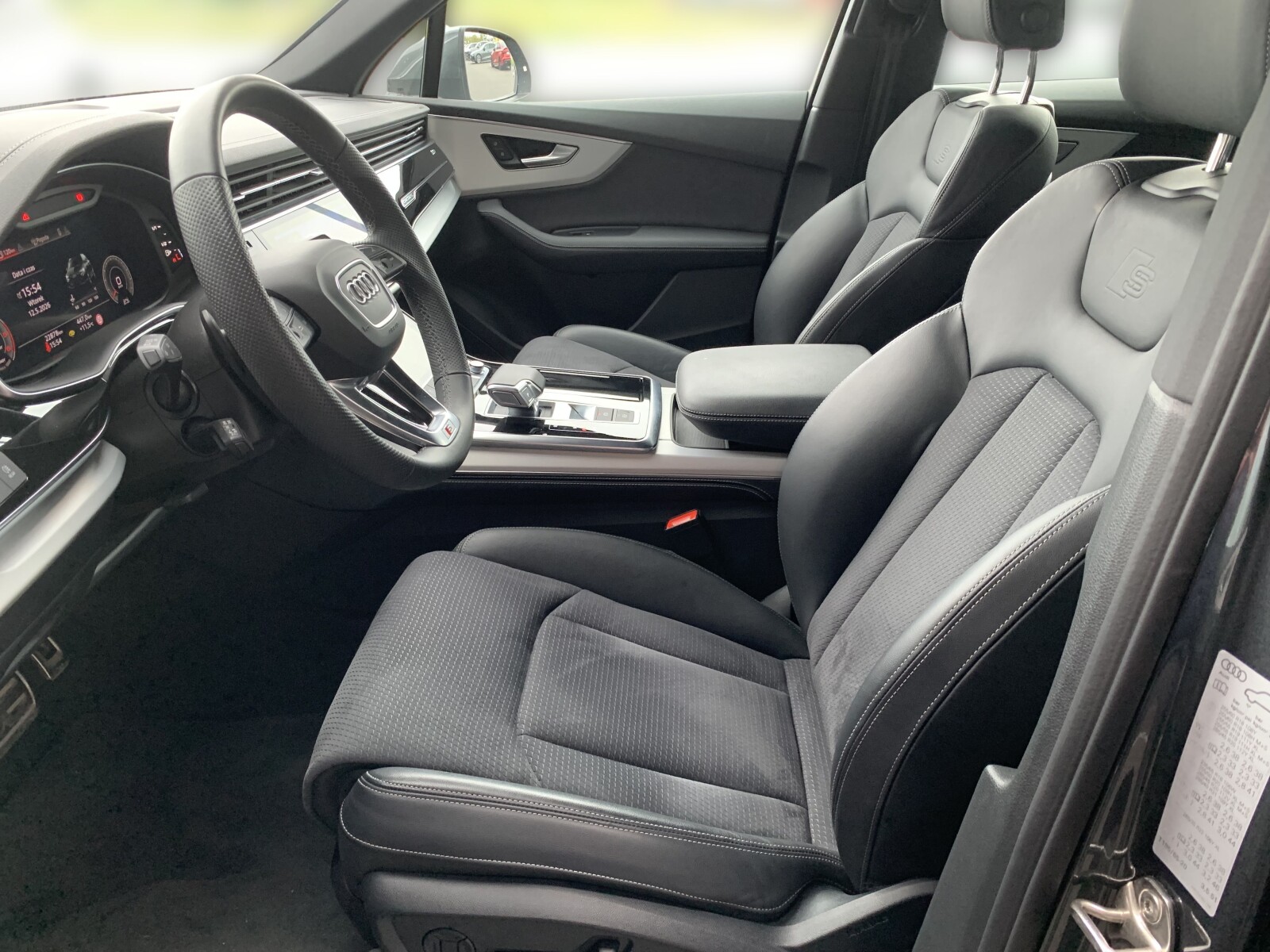 Audi Q7 - zdjęcie 11