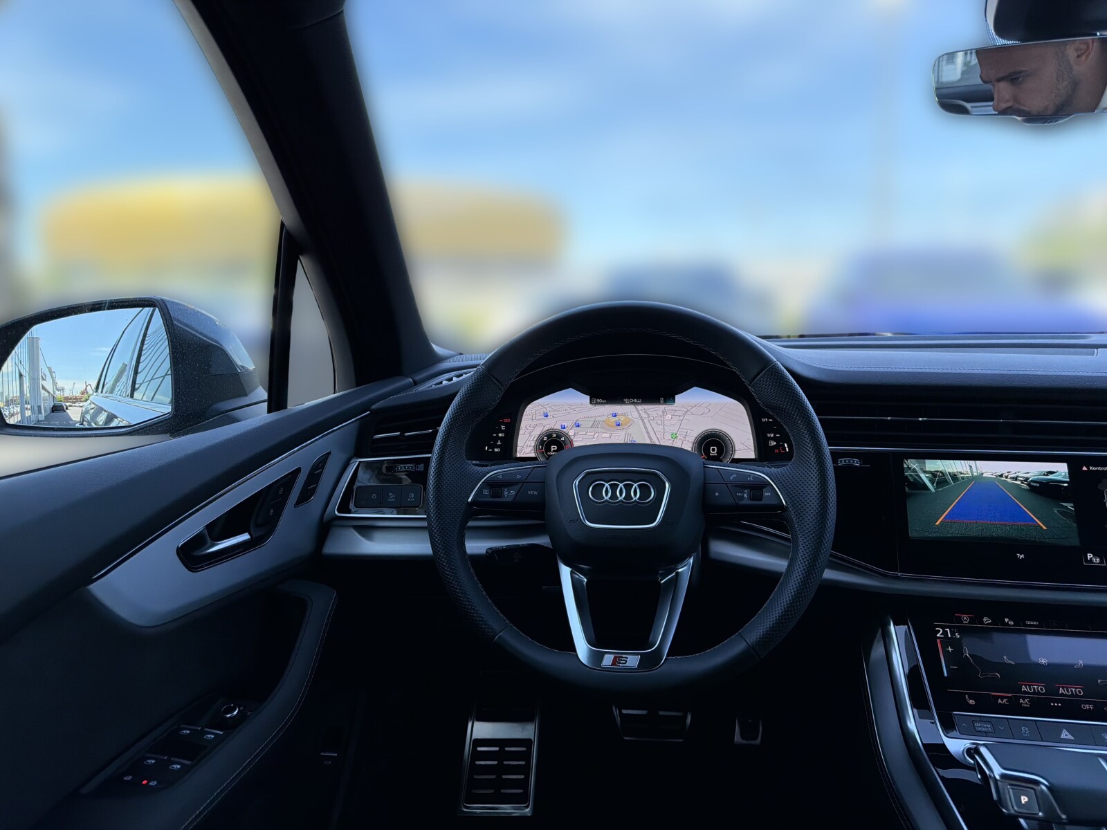 Audi Q7 - zdjęcie 18