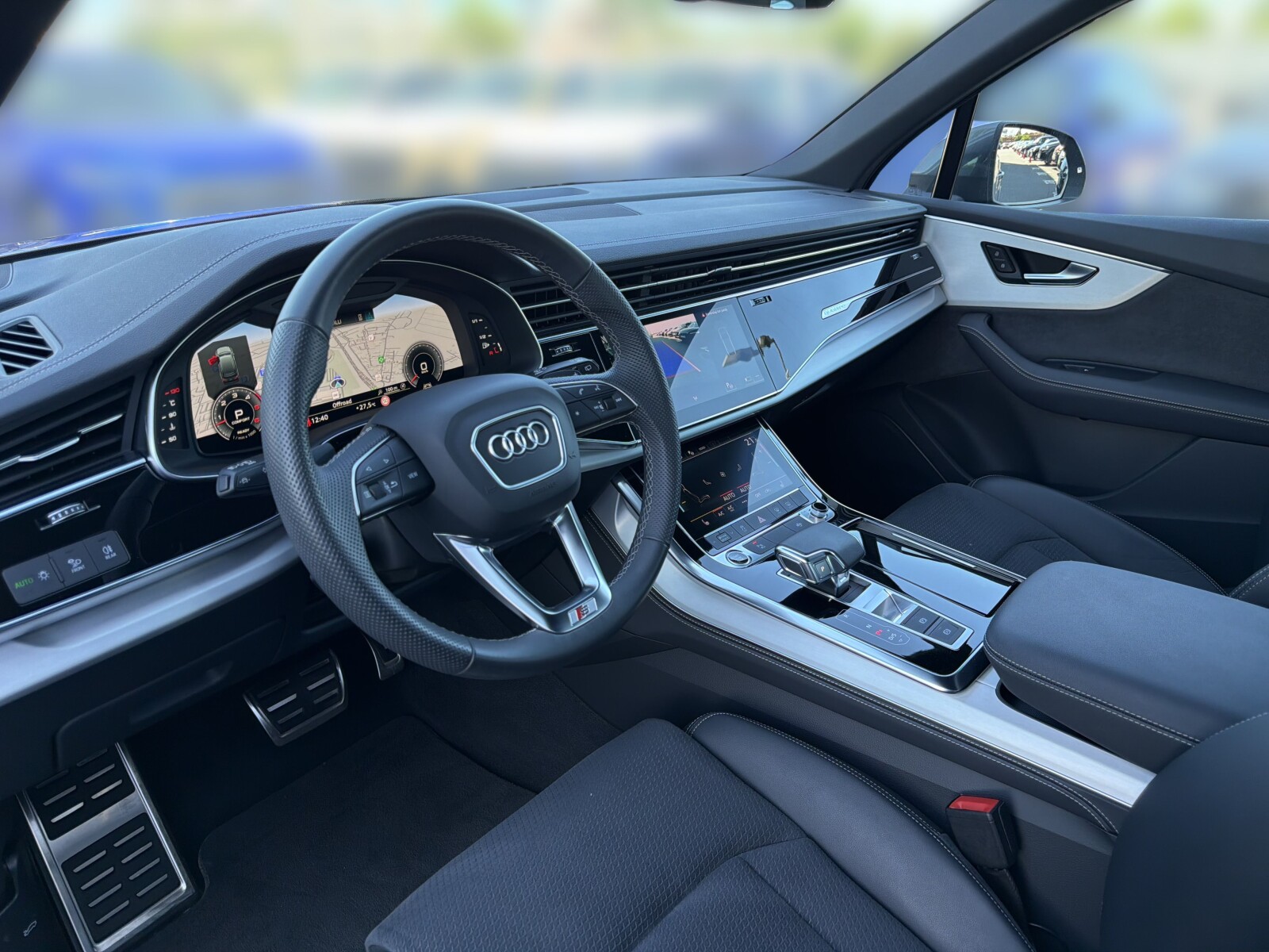 Audi Q7 - zdjęcie 10
