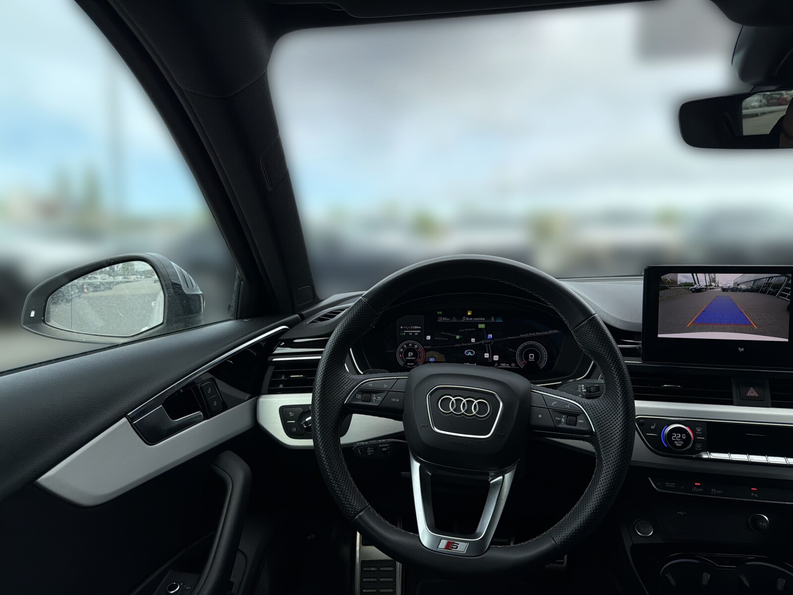 Audi A4 Avant - zdjęcie 18