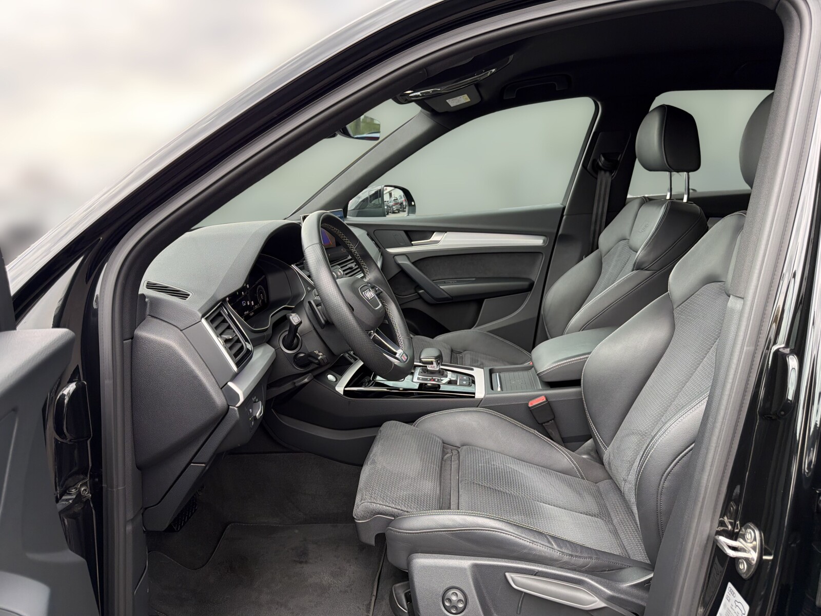 Audi Q5 - zdjęcie 11