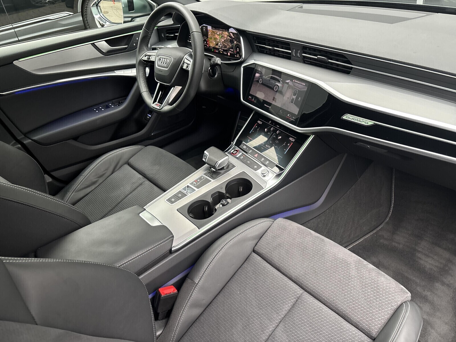 Audi S6 Avant - zdjęcie 33