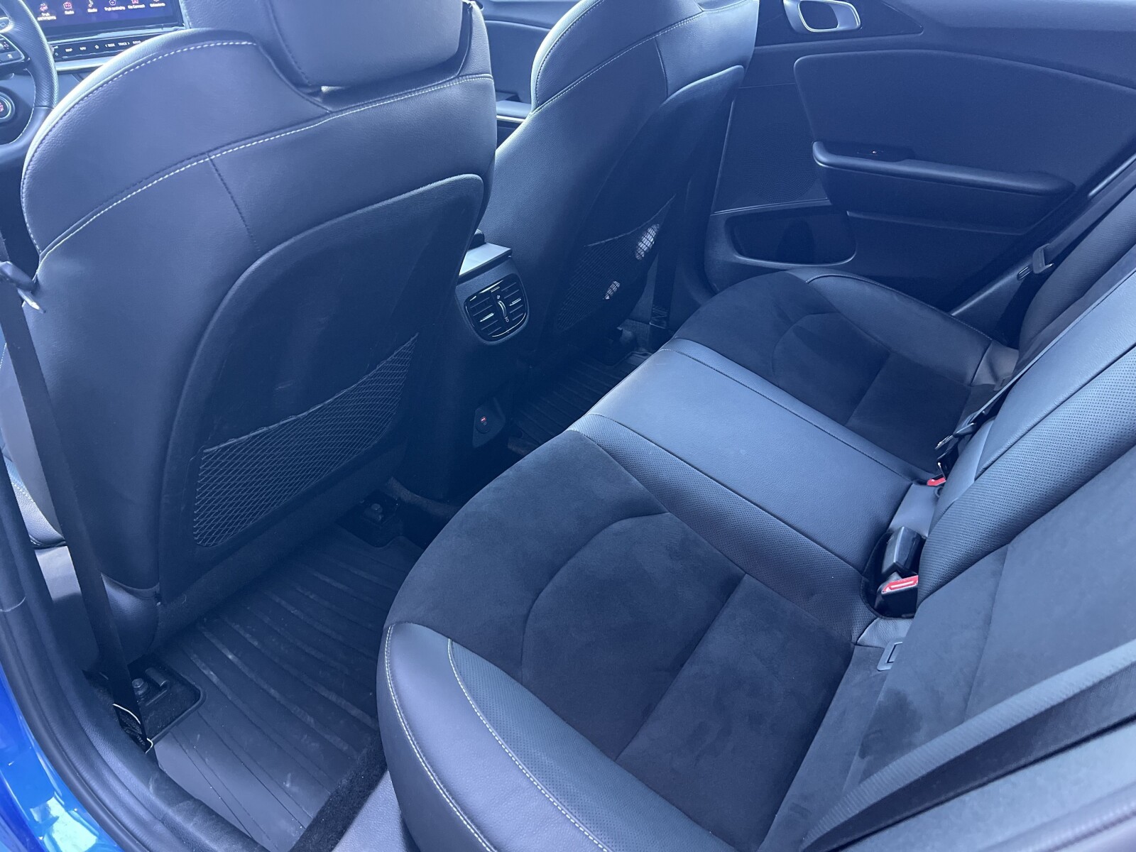 Kia Pro_cee'd - zdjęcie 30