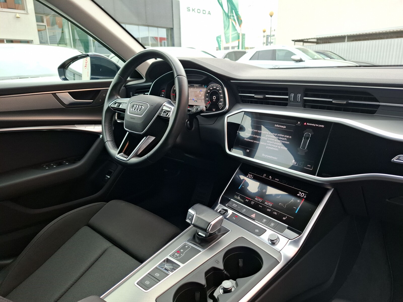 Audi A6 Avant - zdjęcie 12