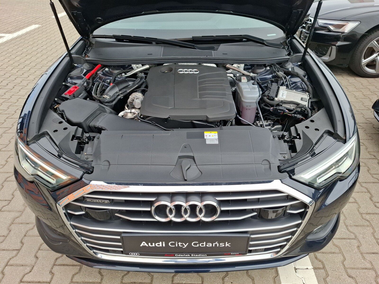 Audi A6 Avant - zdjęcie 11