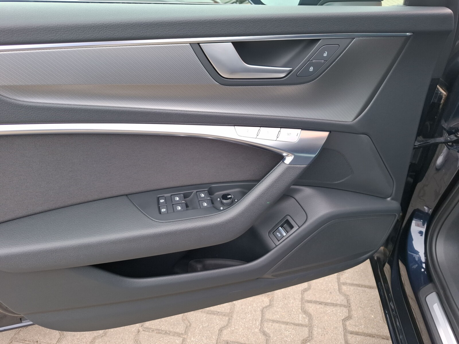 Audi A6 Avant - zdjęcie 25