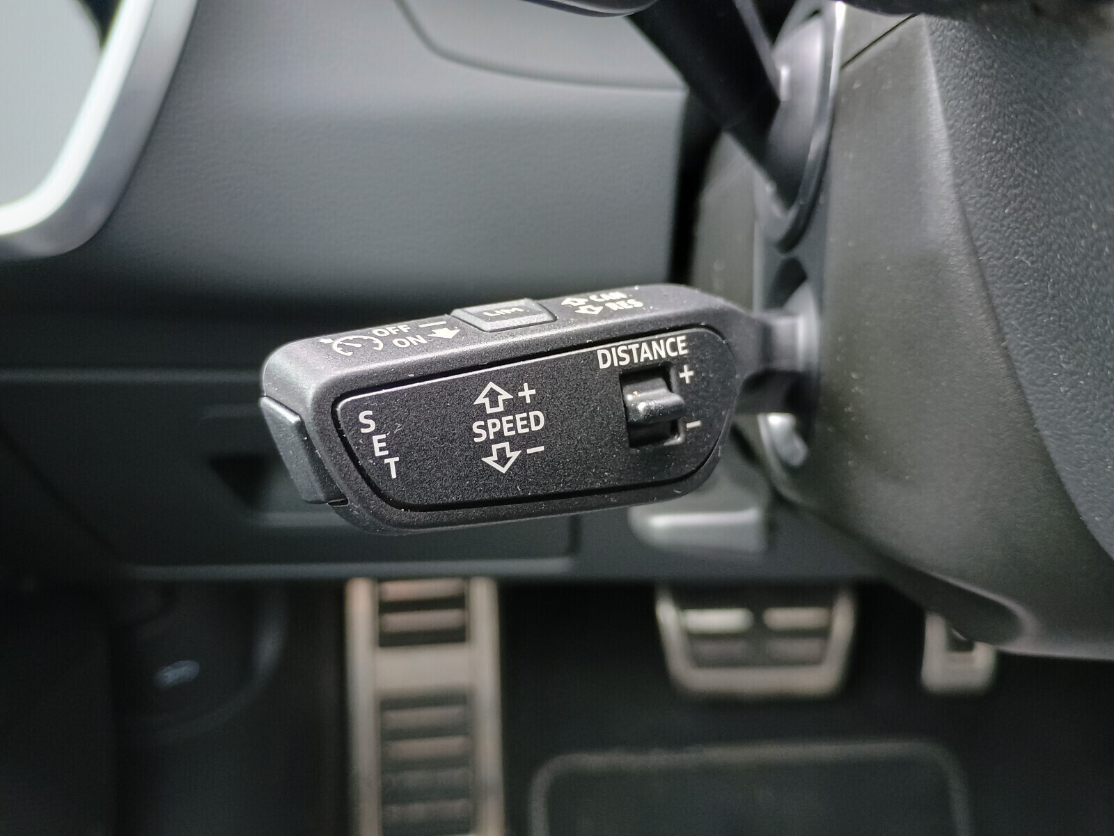 Audi S6 Avant - zdjęcie 25
