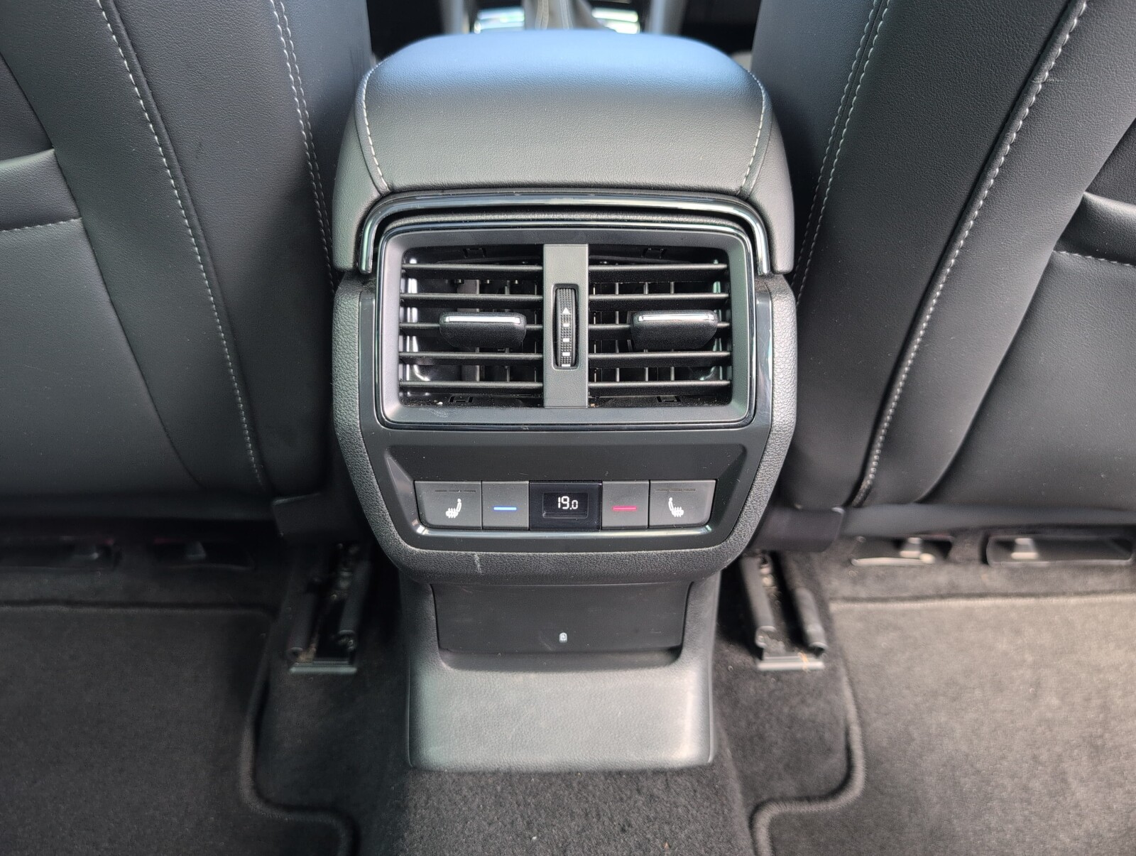 Škoda Kodiaq - zdjęcie 15