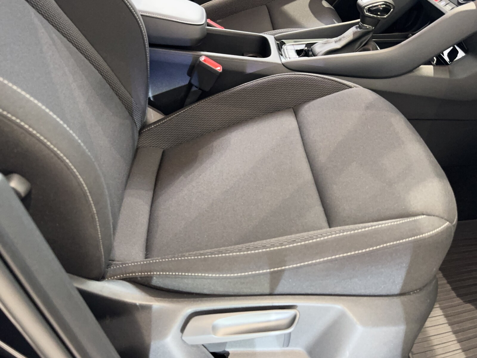 Škoda Karoq - zdjęcie 16