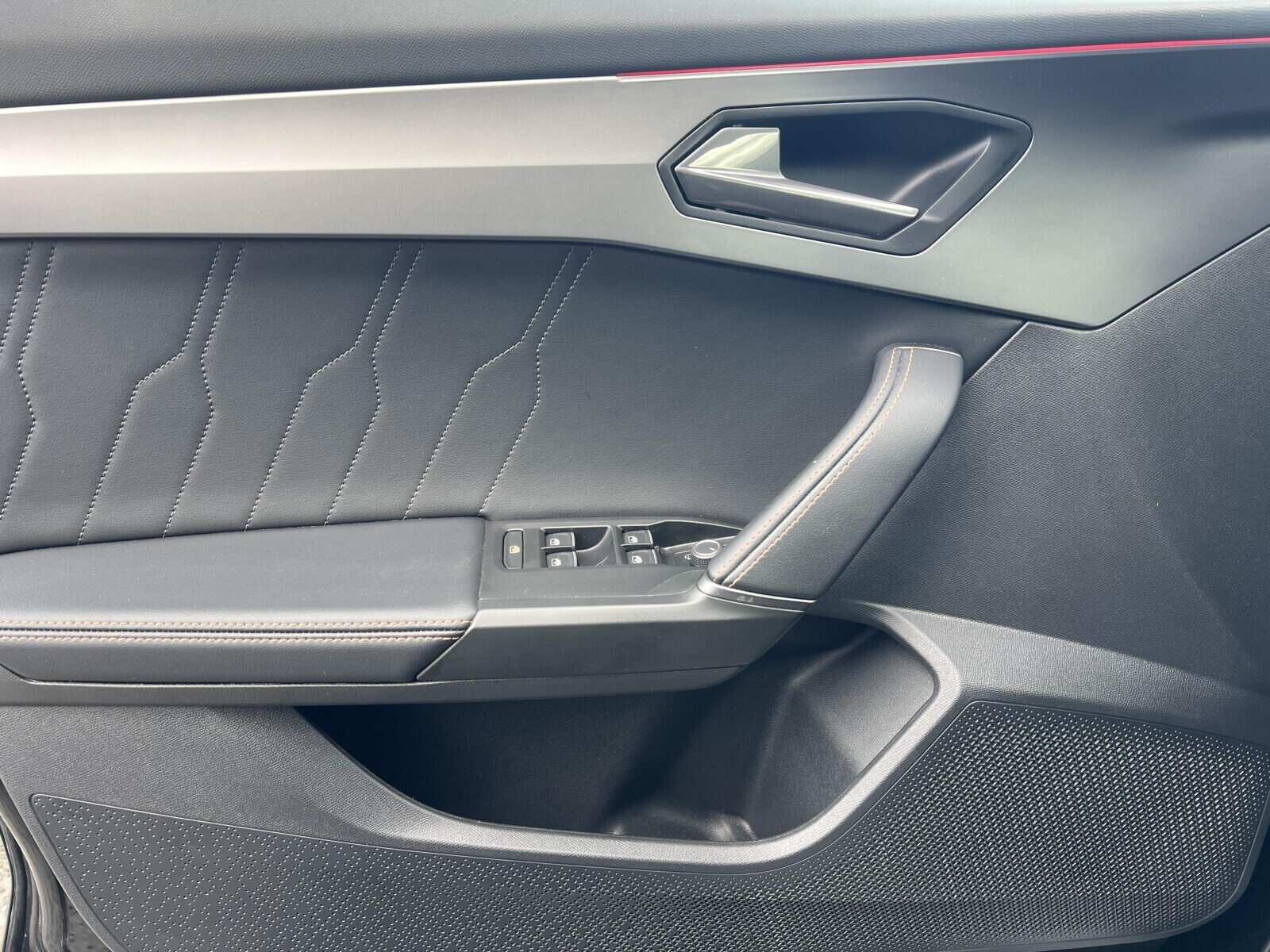 Cupra Formentor - zdjęcie 16