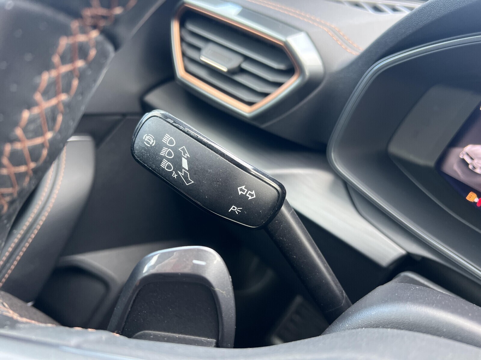 Cupra Formentor - zdjęcie 20