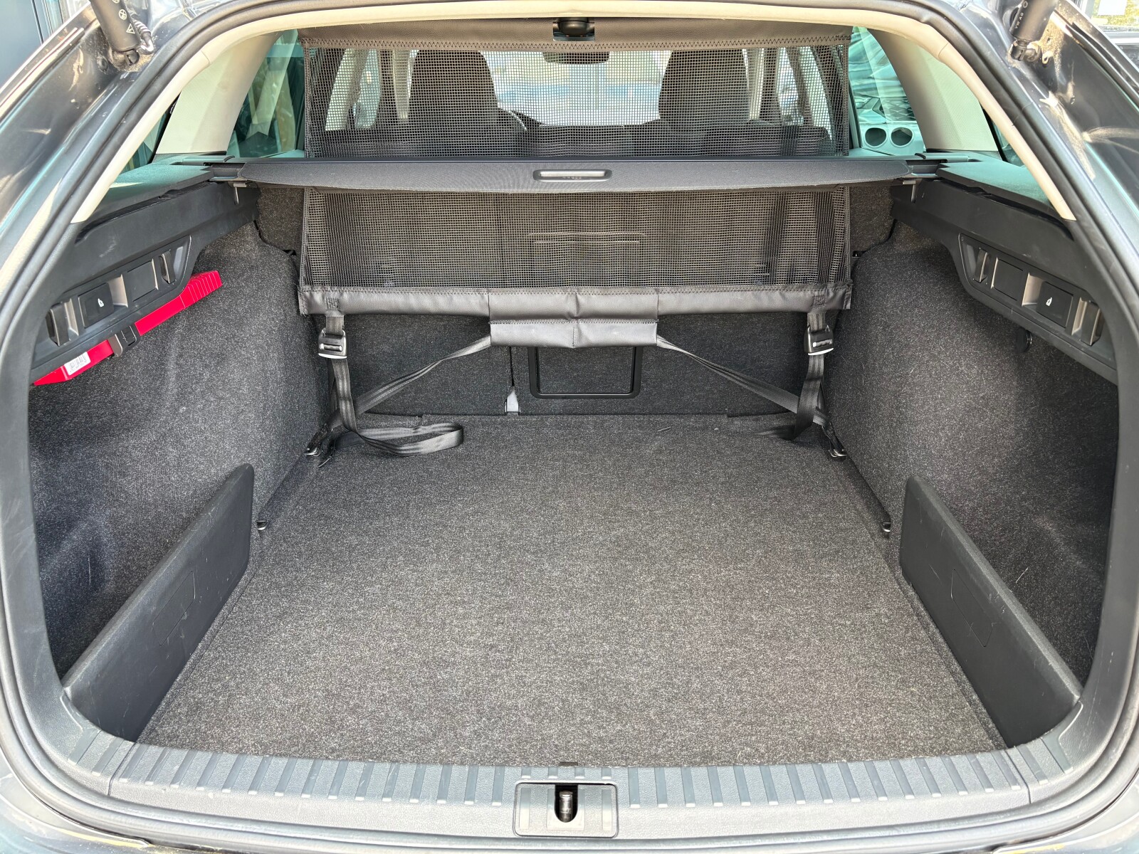 Škoda Octavia Combi - zdjęcie 19