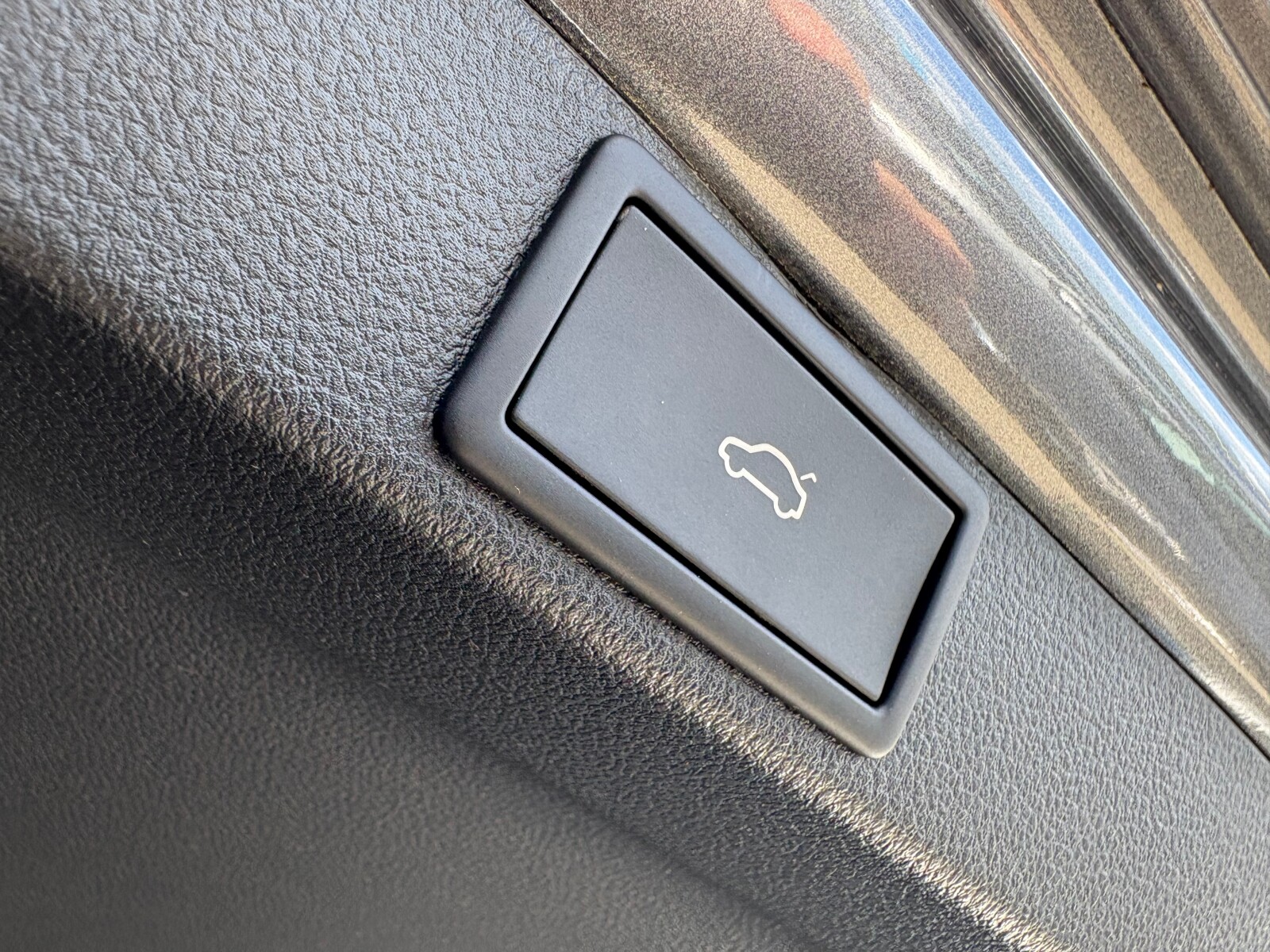 Škoda Octavia Combi - zdjęcie 20