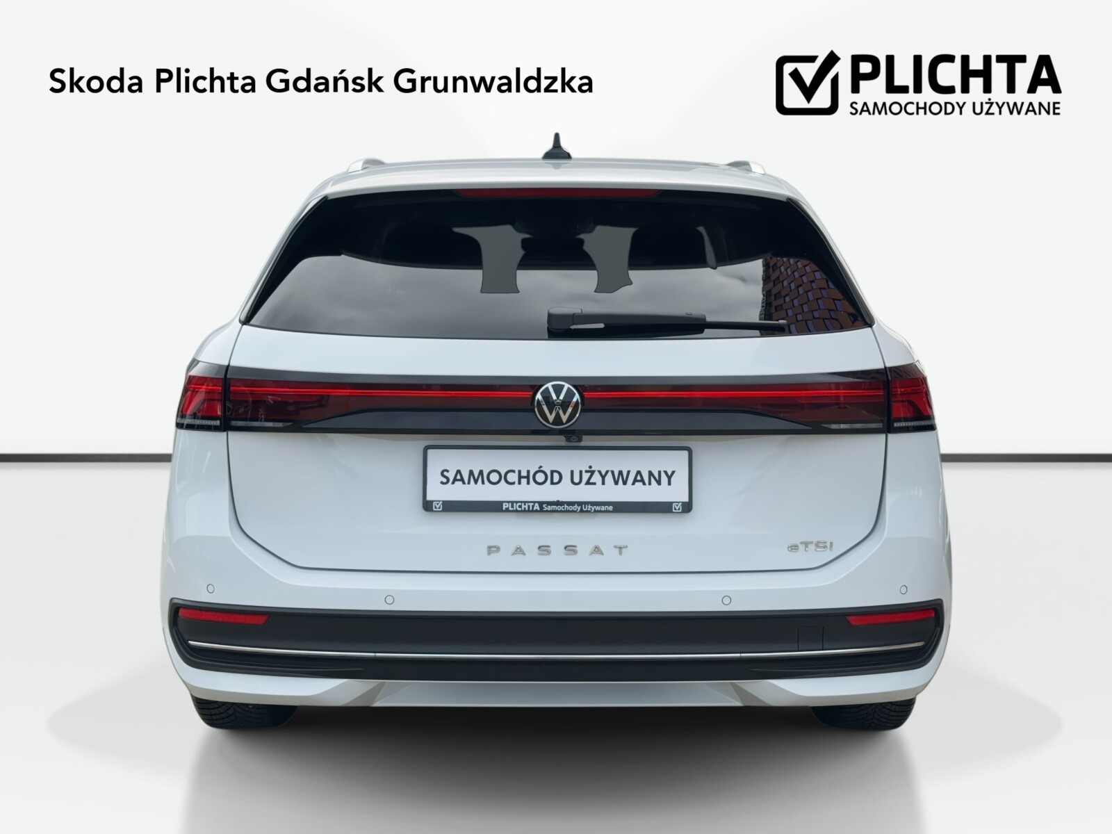 Volkswagen Passat Variant - zdjęcie 6