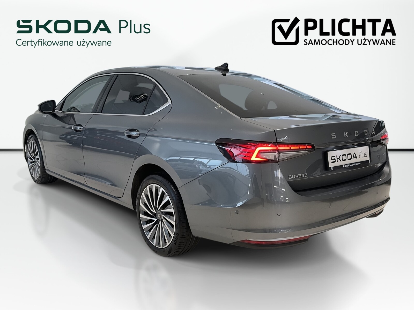 Škoda Superb - zdjęcie 8