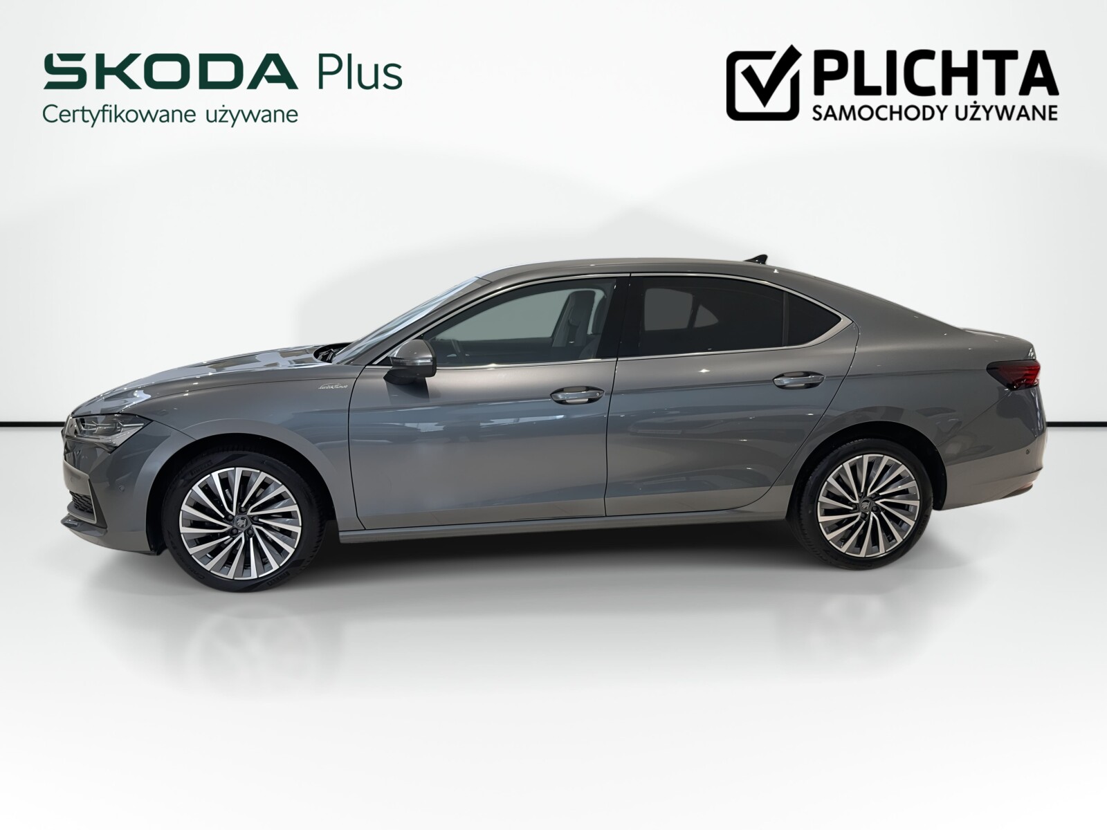 Škoda Superb - zdjęcie 9