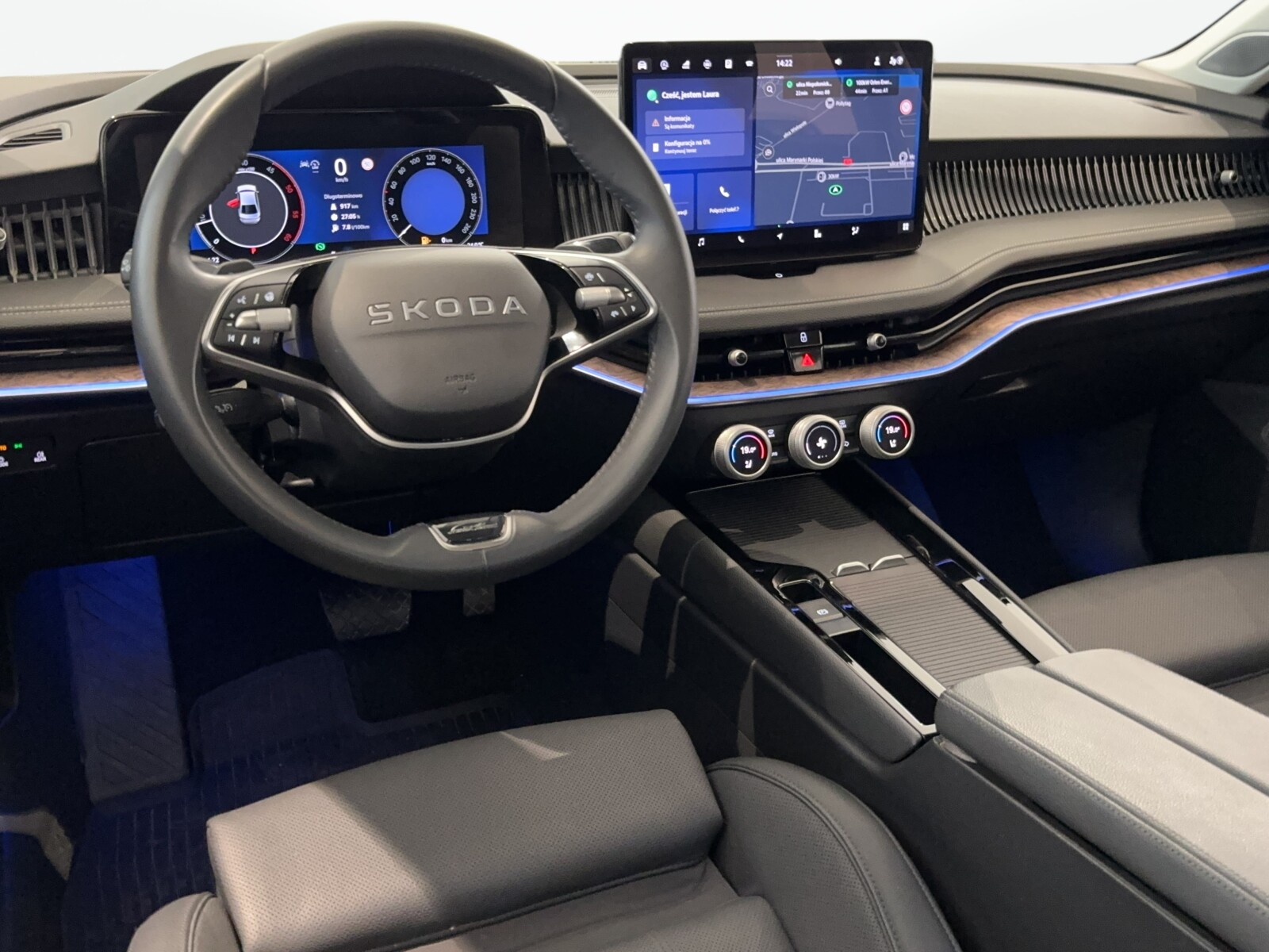Škoda Superb - zdjęcie 15