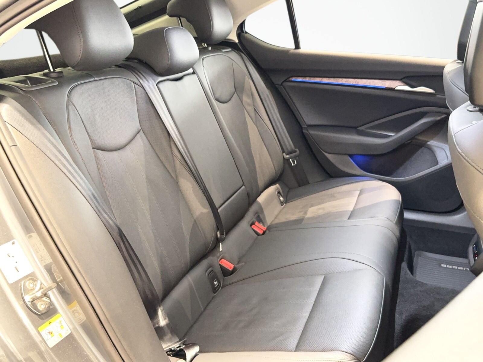 Škoda Superb - zdjęcie 18