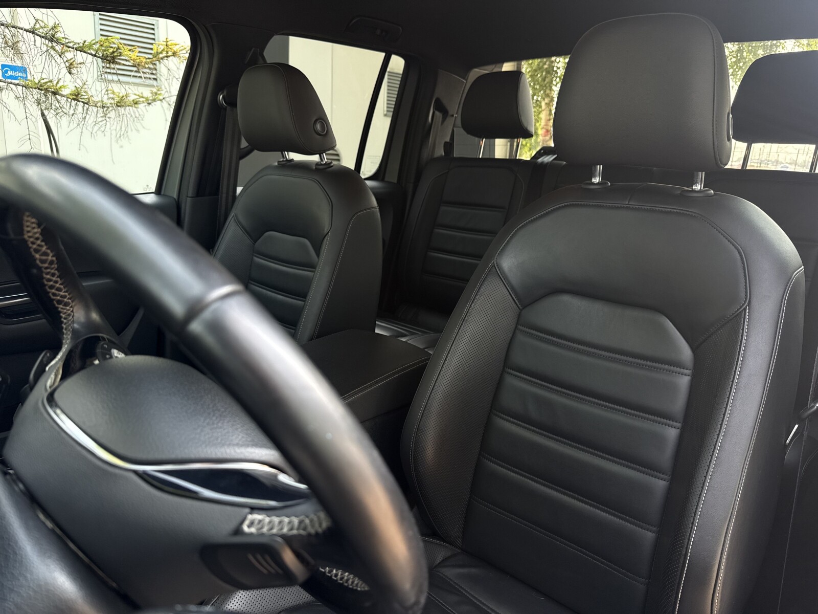 Volkswagen Amarok - zdjęcie 12