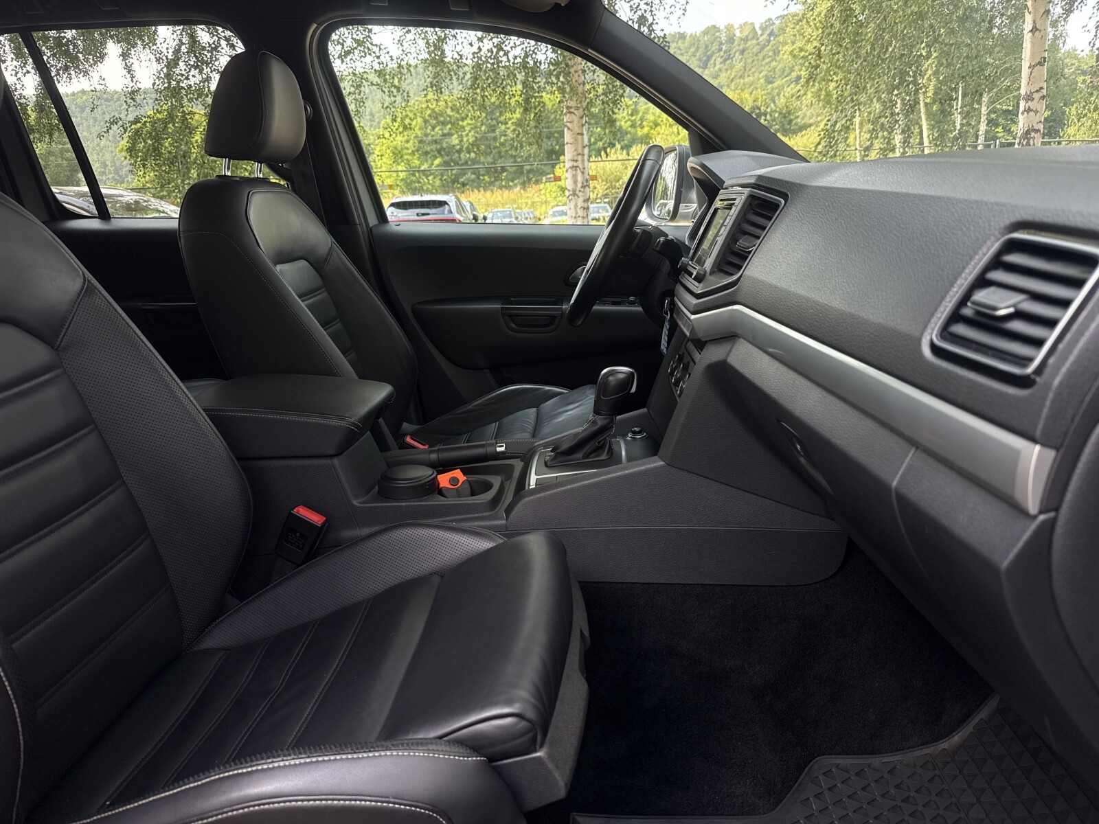Volkswagen Amarok - zdjęcie 13