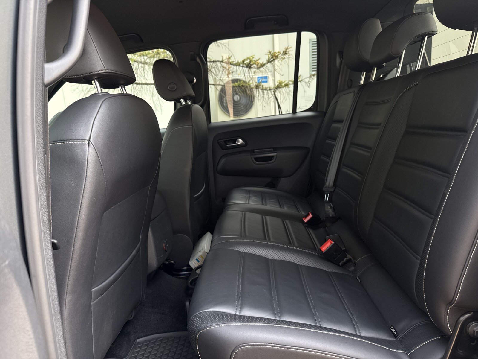 Volkswagen Amarok - zdjęcie 33