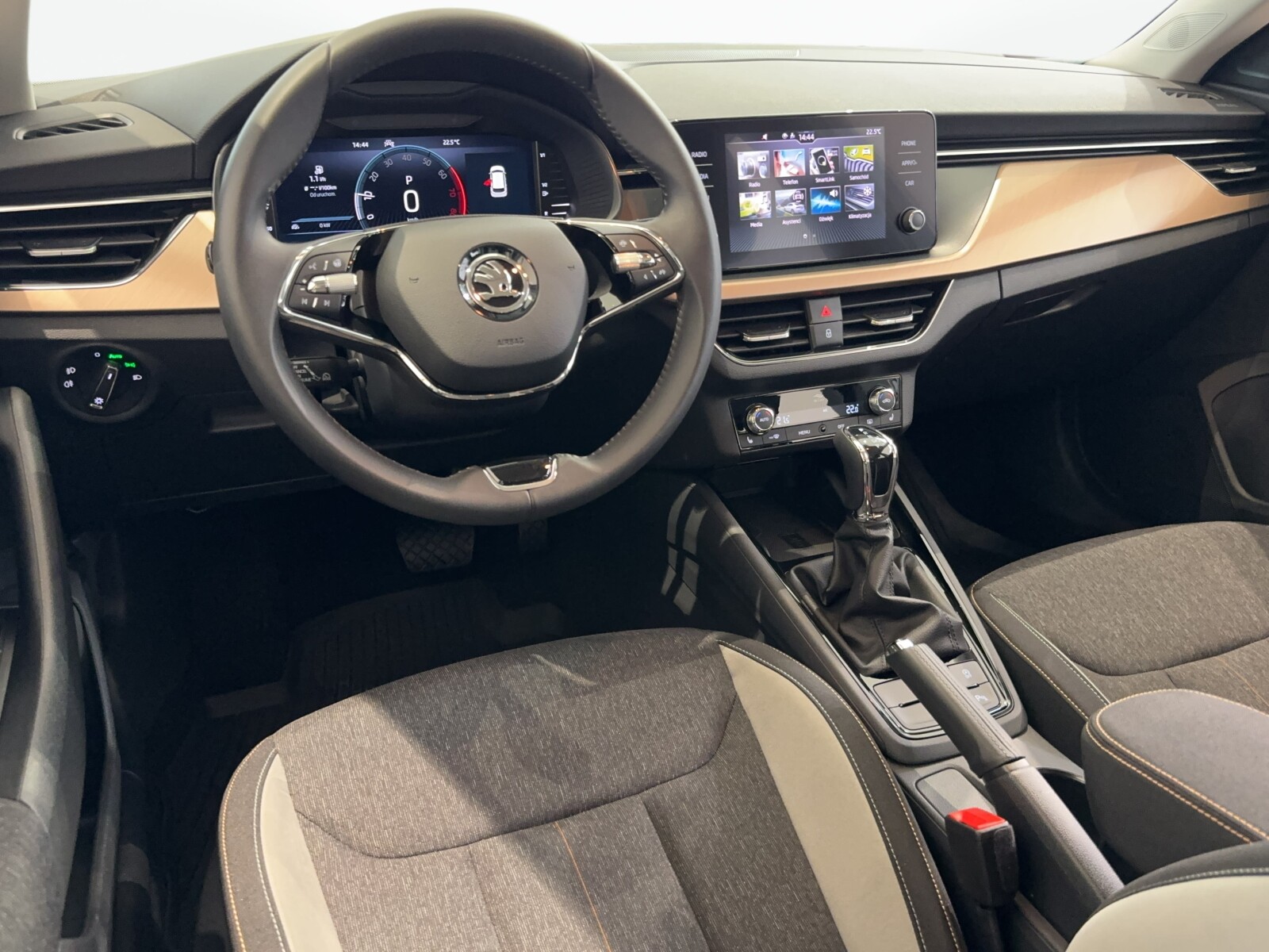 Škoda Kamiq - zdjęcie 15