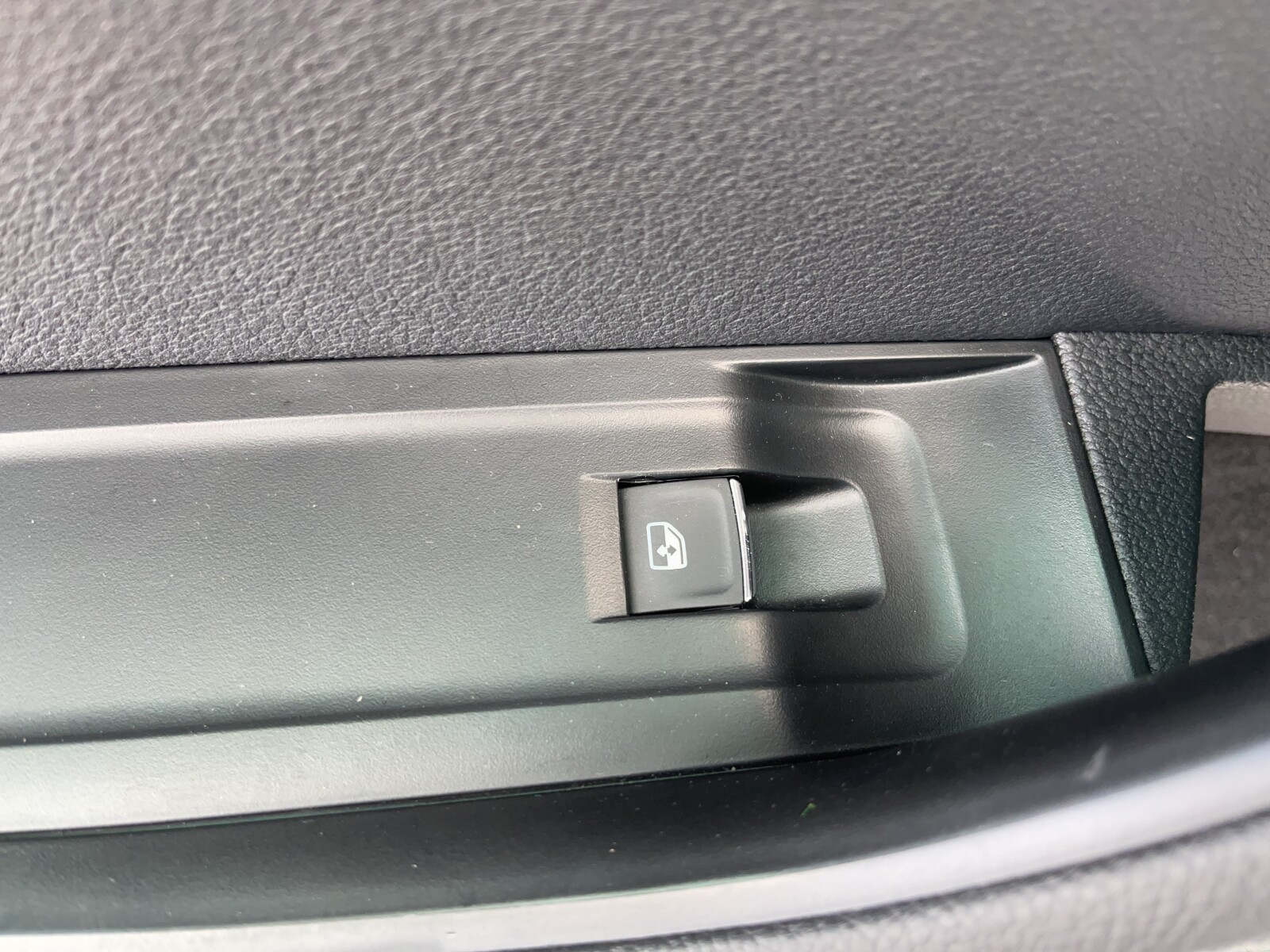 Škoda Superb Combi - zdjęcie 13