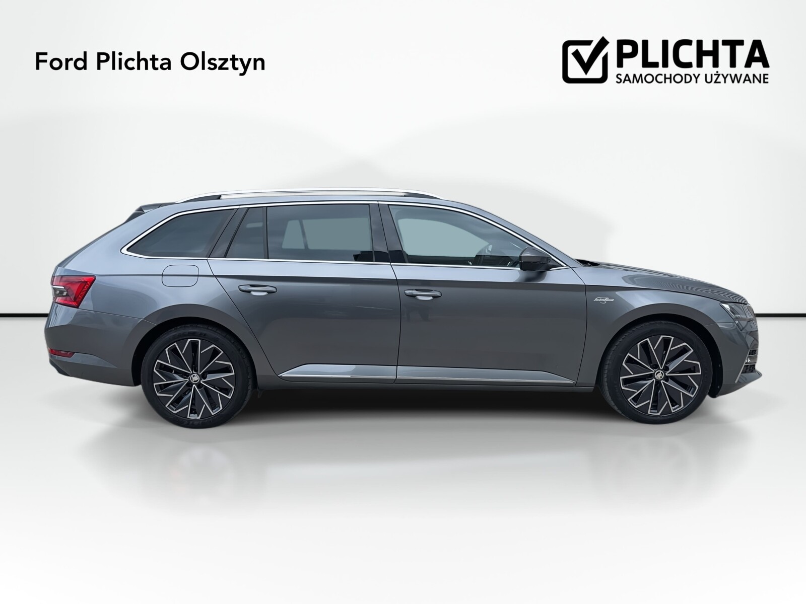 Škoda Superb Combi - zdjęcie 4