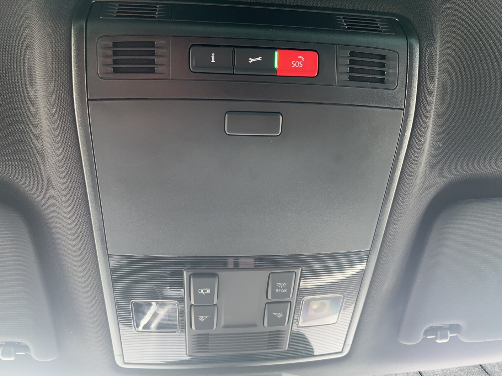 Škoda Superb Combi - zdjęcie 40