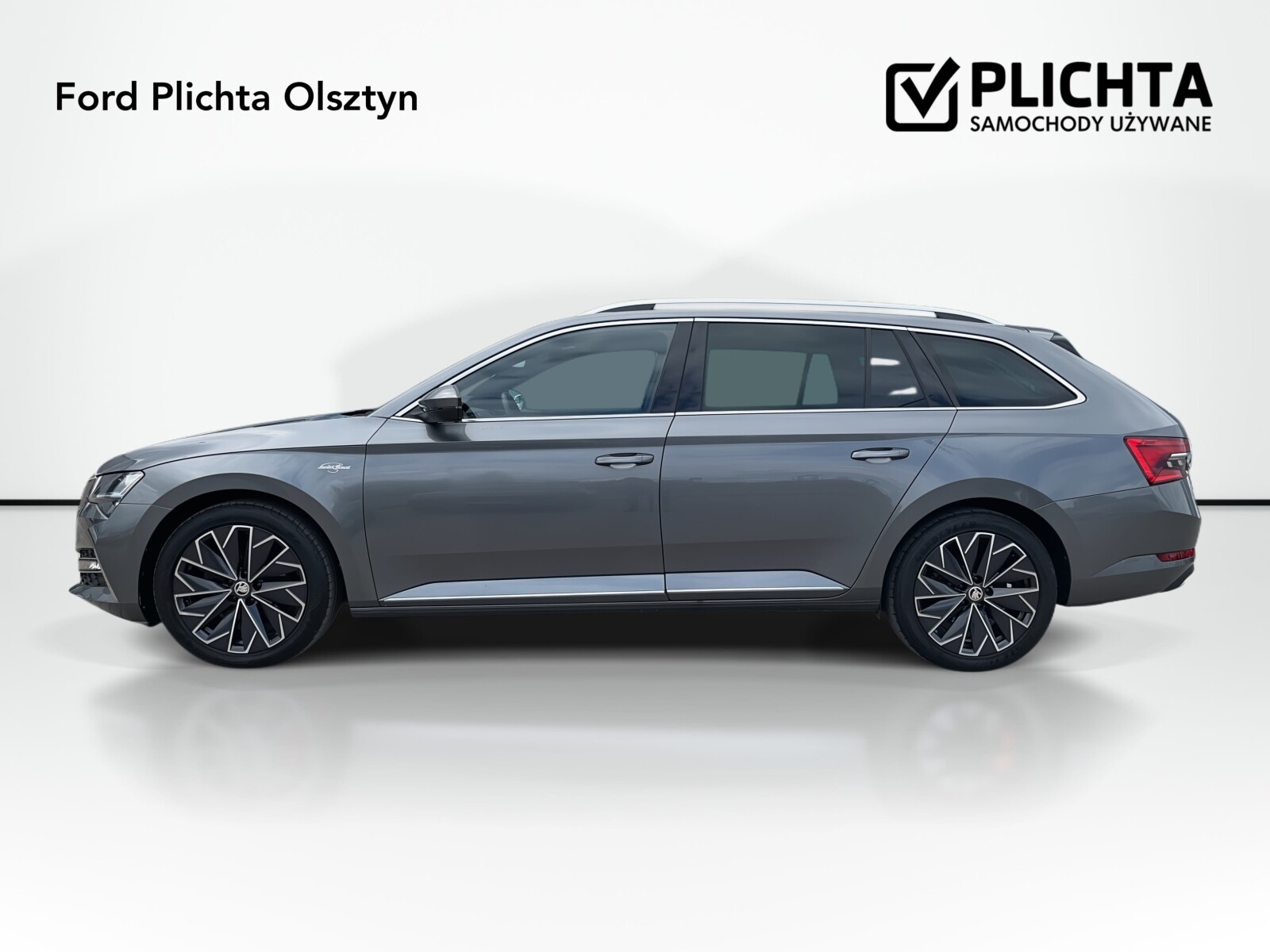 Škoda Superb Combi - zdjęcie 8