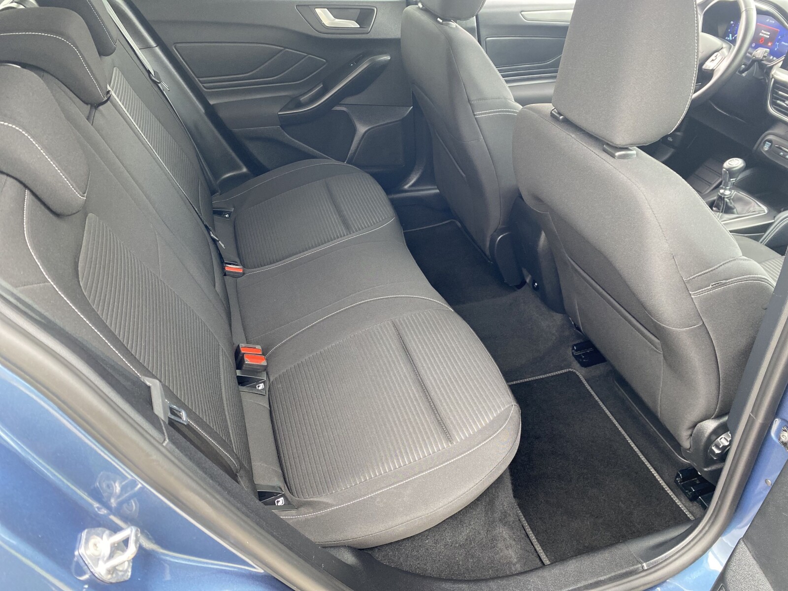 Ford Focus - zdjęcie 13