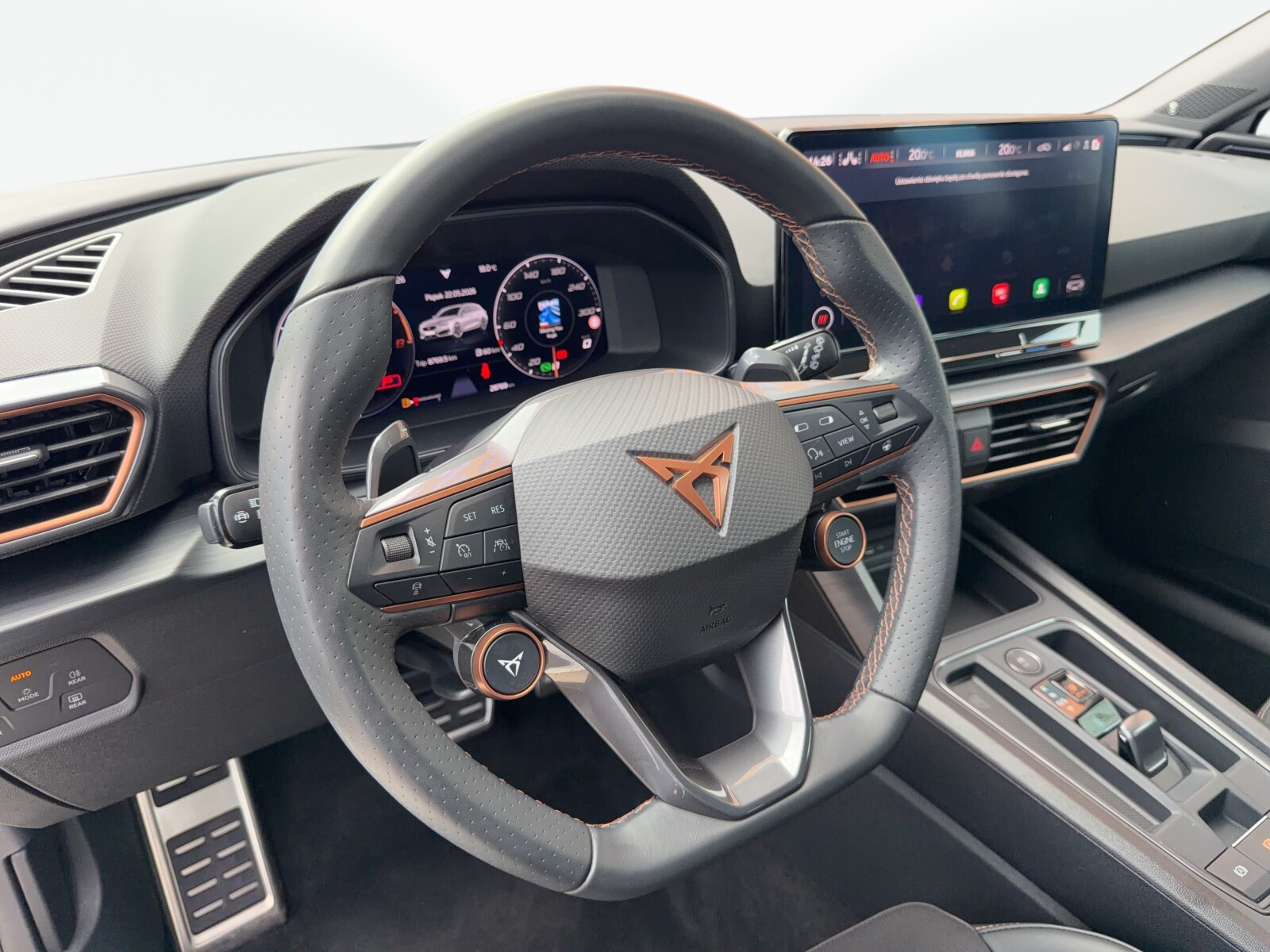 Cupra Leon - zdjęcie 10
