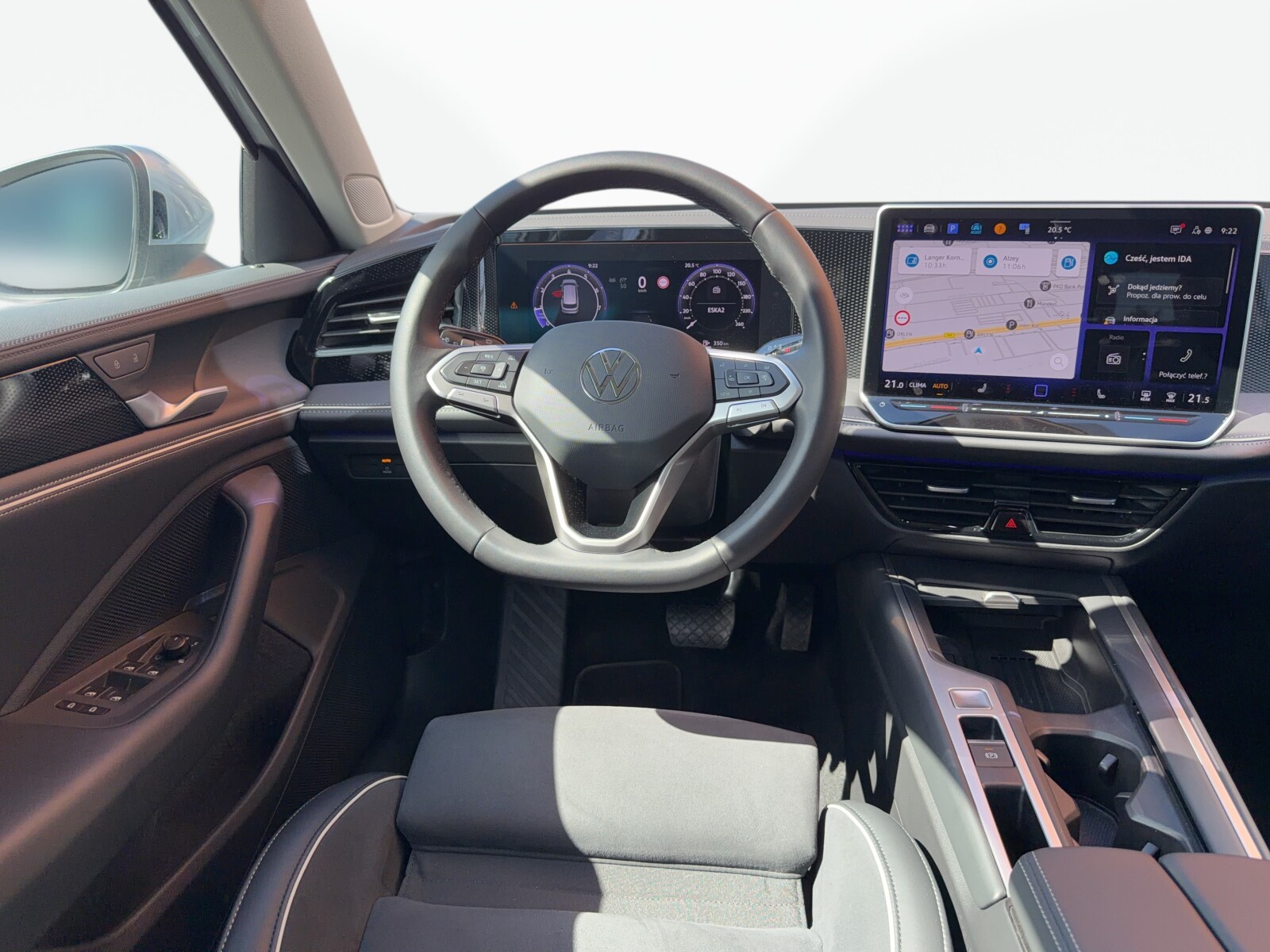 Volkswagen Passat Variant - zdjęcie 18
