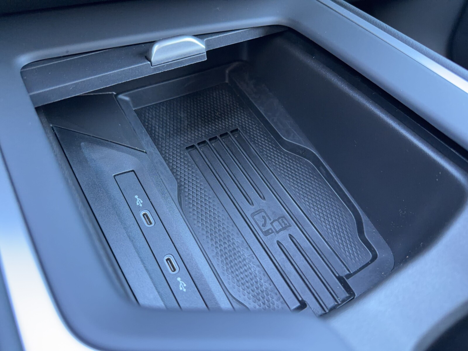 Volkswagen Passat - zdjęcie 20