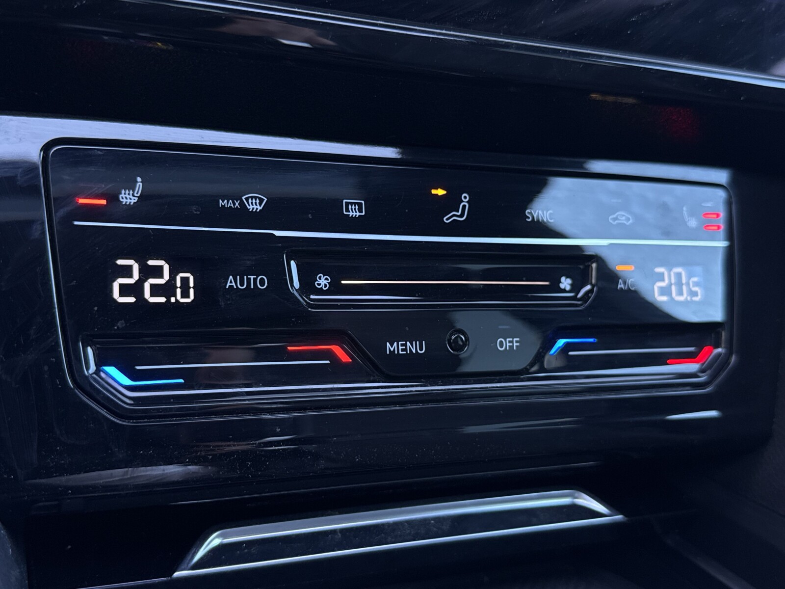 Volkswagen Arteon - zdjęcie 22
