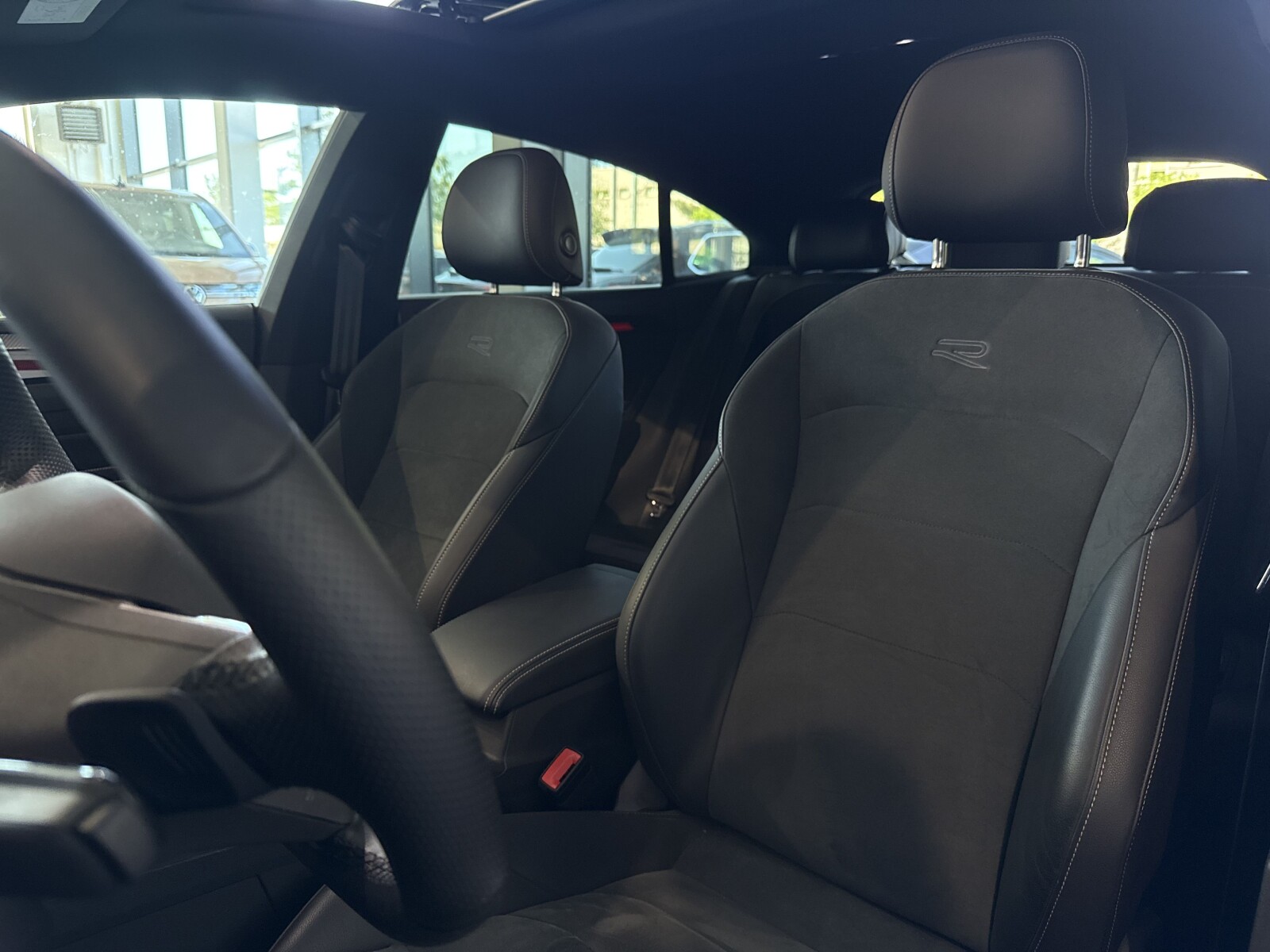 Volkswagen Arteon - zdjęcie 14