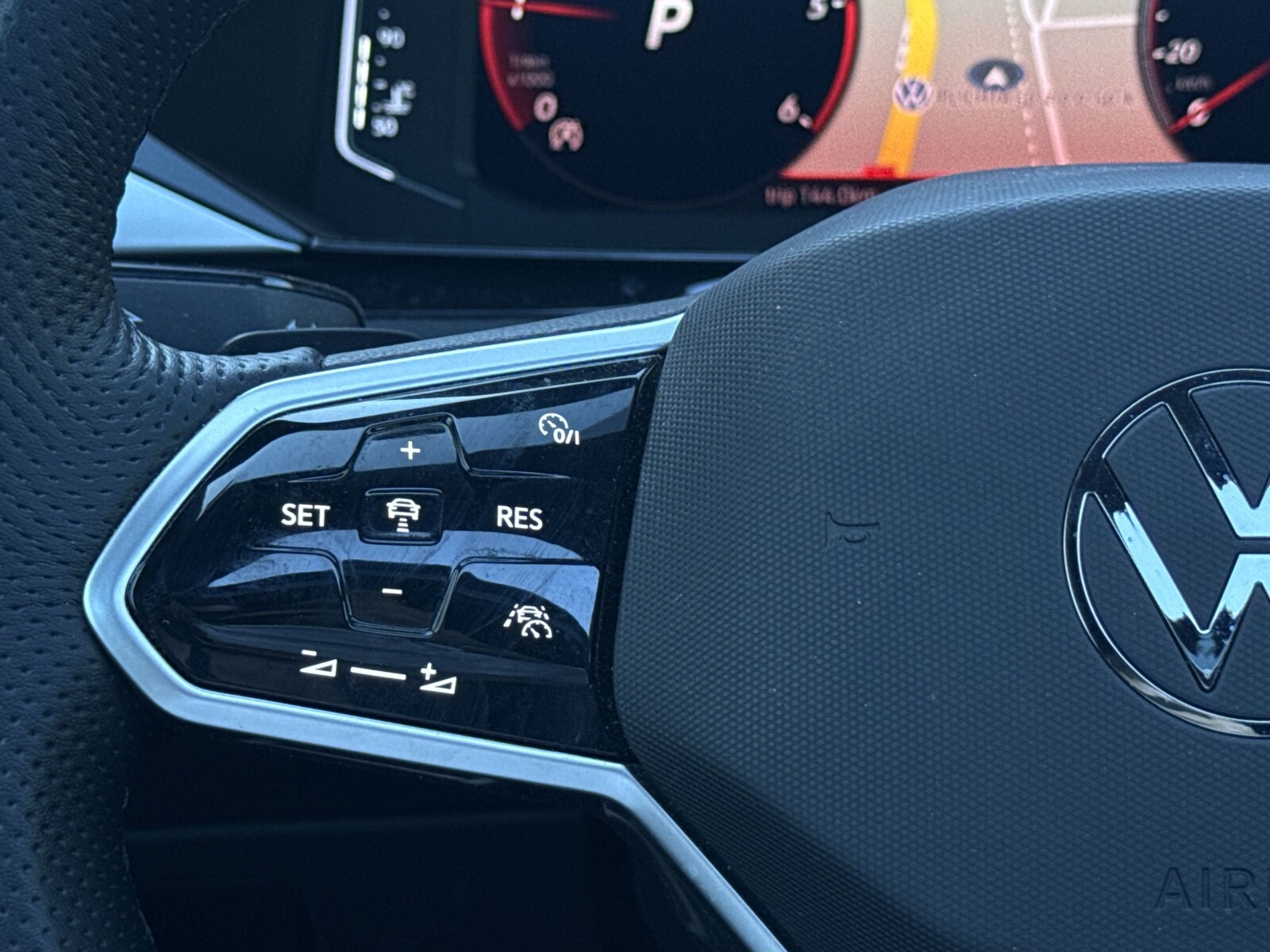 Volkswagen Arteon - zdjęcie 18