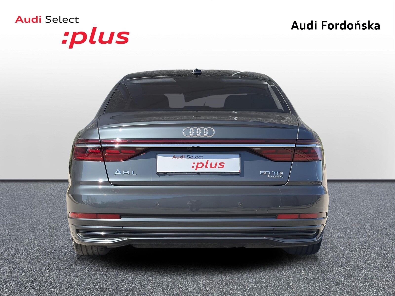 Audi A8 - zdjęcie 4