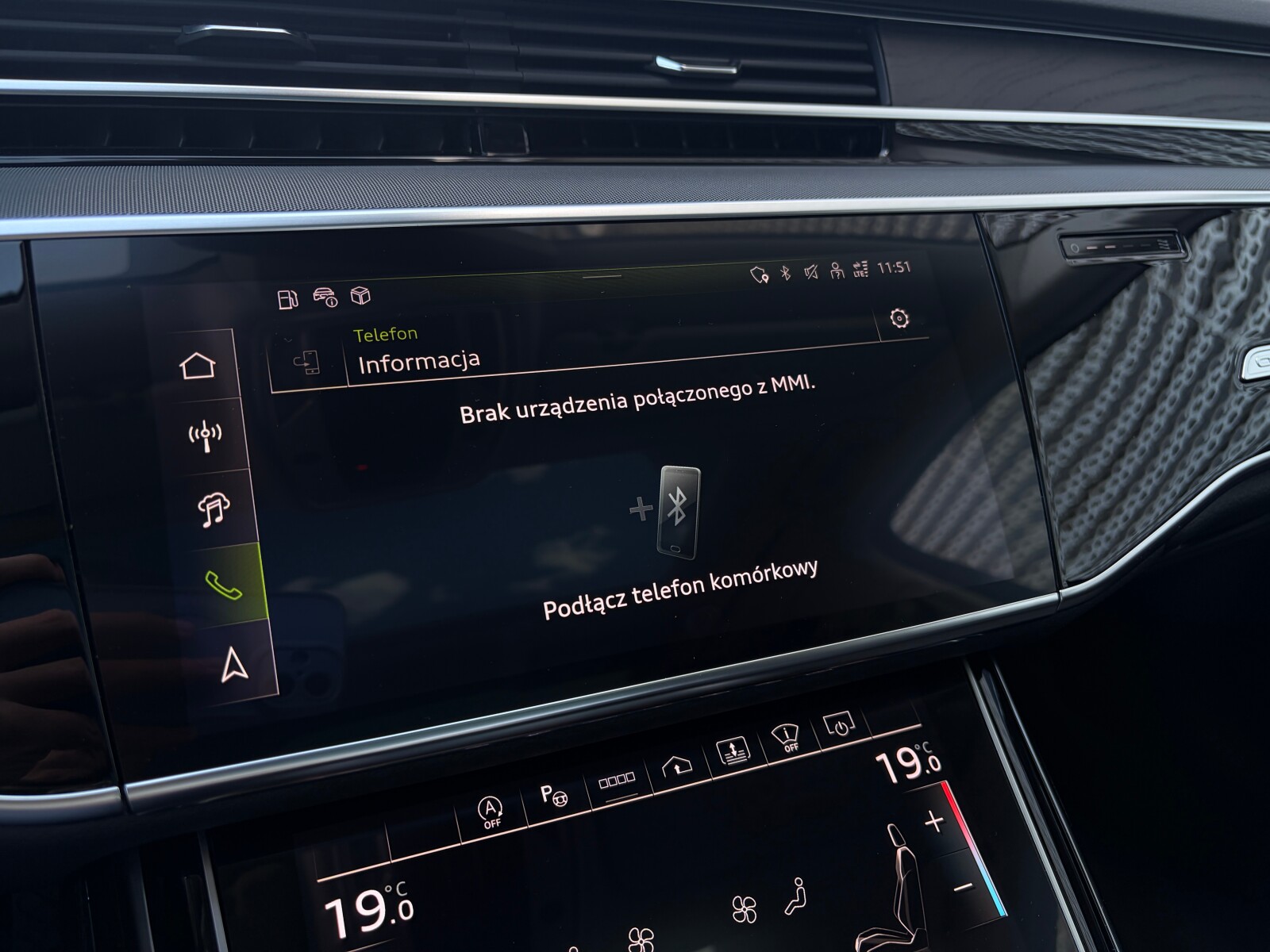 Audi A8 - zdjęcie 35