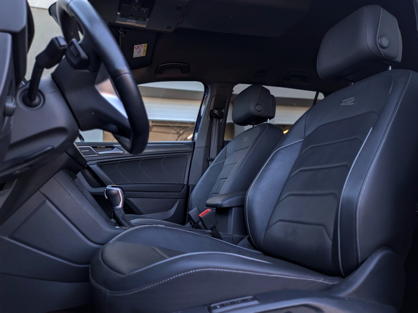 Volkswagen Tiguan Allspace - zdjęcie 9