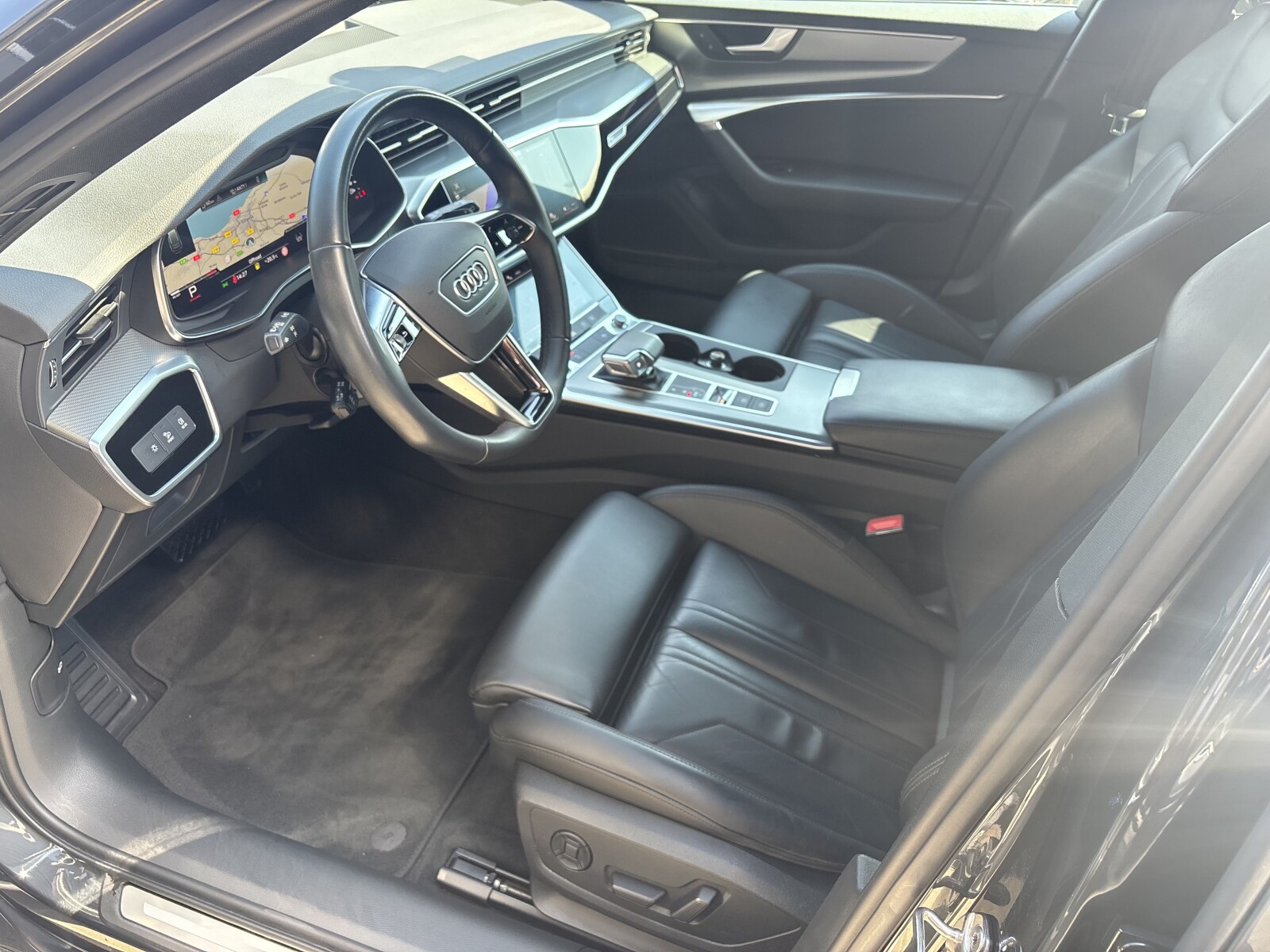 Audi A6 Avant - zdjęcie 16
