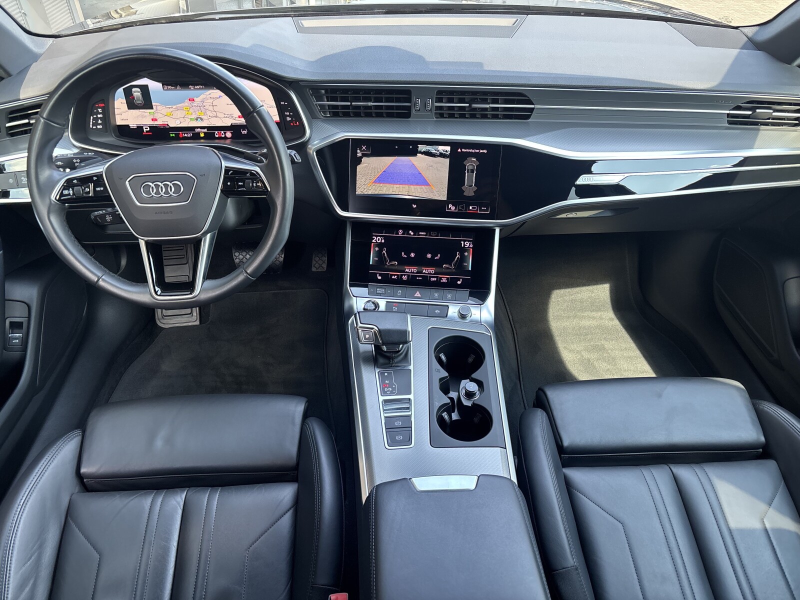 Audi A6 Avant - zdjęcie 9